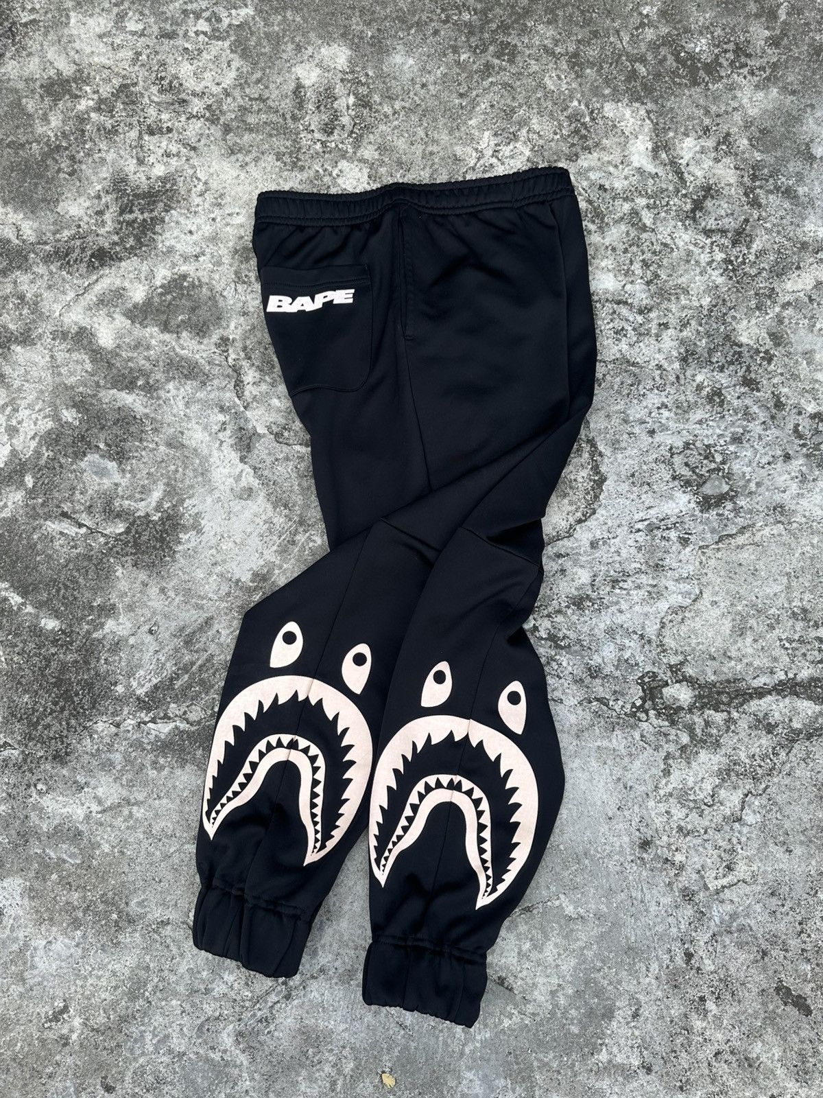 Bape Side Shark Sweat Pants Size US 30 / EU 46 - 1 Thumbnail