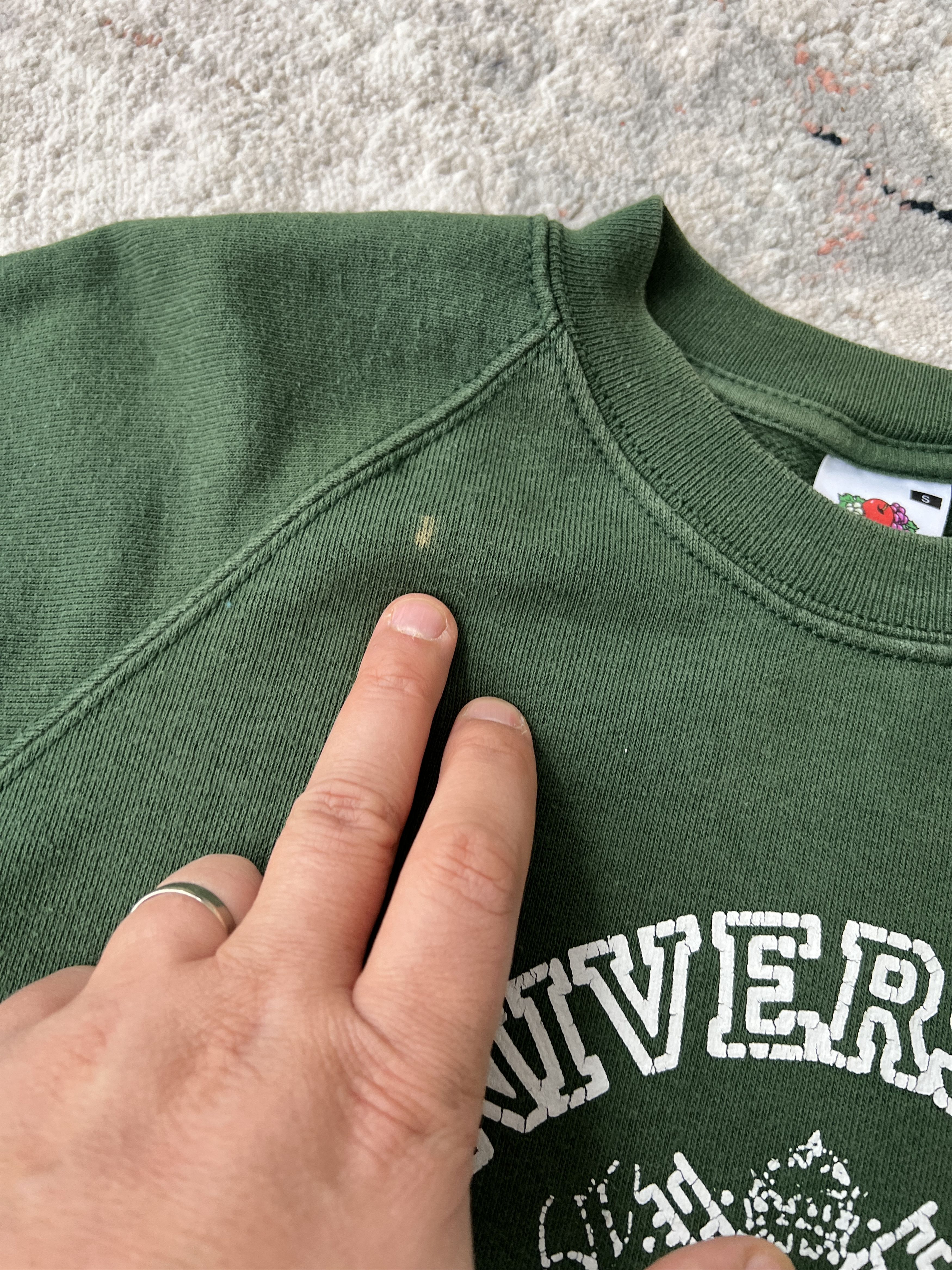 Fruit Of The Loom Universidad Salamanca Vintage Sweatshirt Size US S / EU 44-46 / 1 - 3 Thumbnail