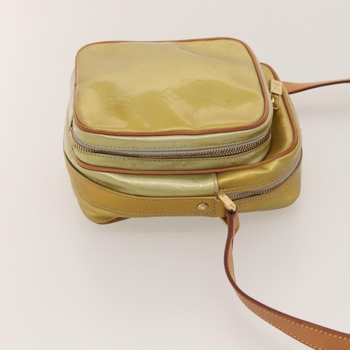 Louis Vuitton LOUIS VUITTON Monogram Vernis Wooster Shoulder Bag Gris Size ONE SIZE - 4 Thumbnail