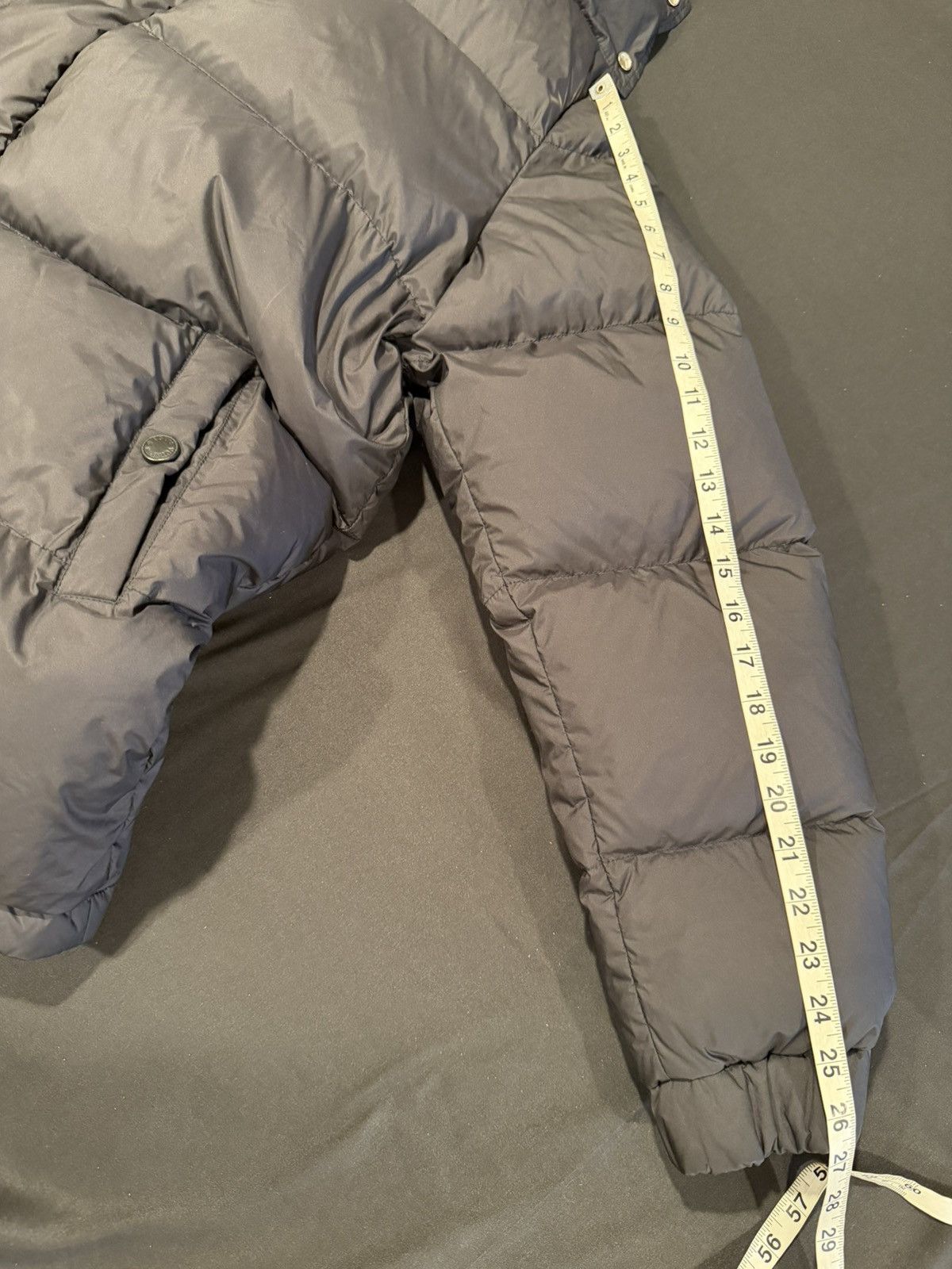 Louis Vuitton Louis Vuitton mens down jacket. 52/42 Size US L / EU 52-54 / 3 - 11 Thumbnail