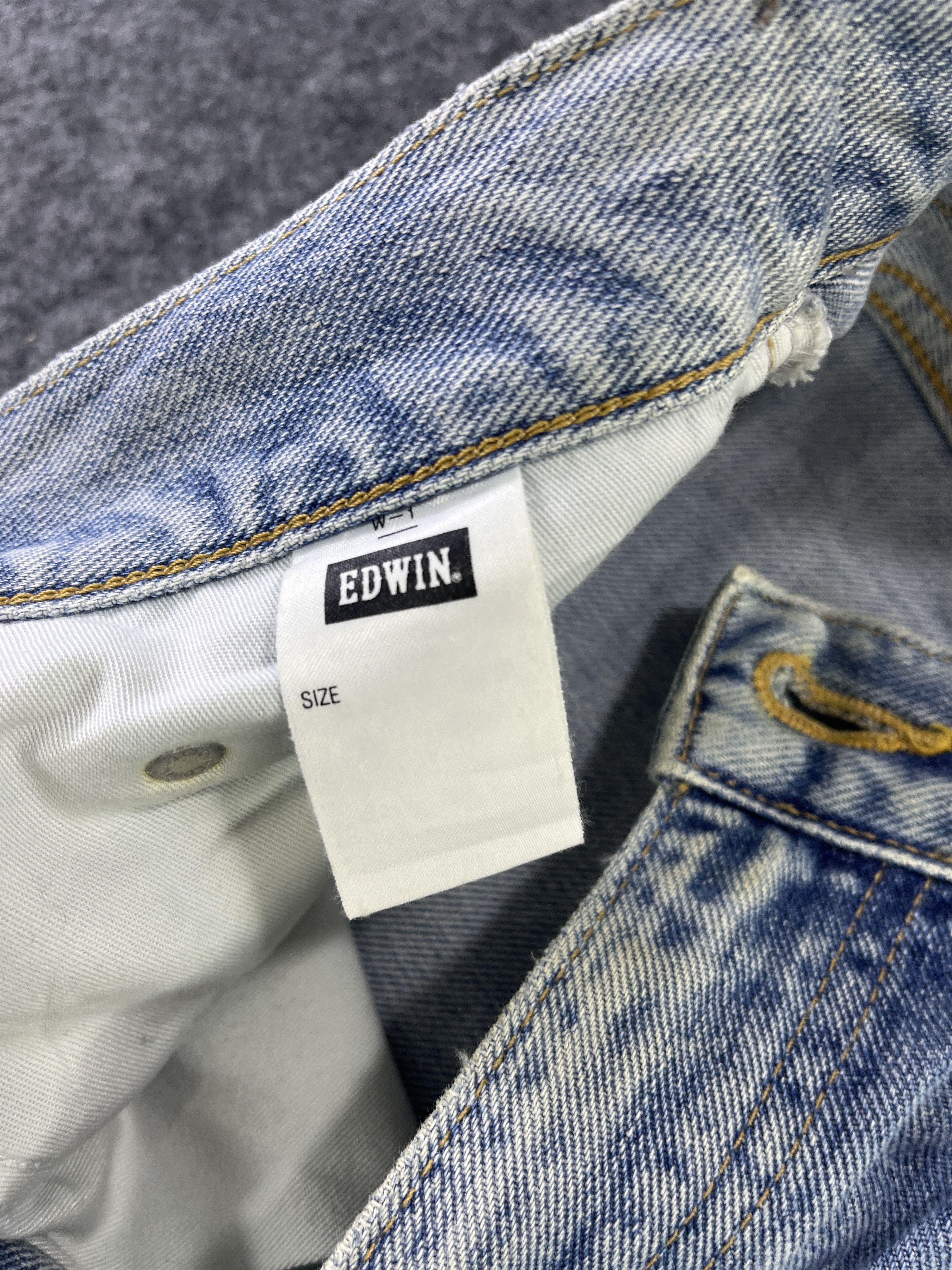 Edwin Edwin 604 Light Wash Jeans Distressed Denim - J903 Size US 29 - 8 Thumbnail