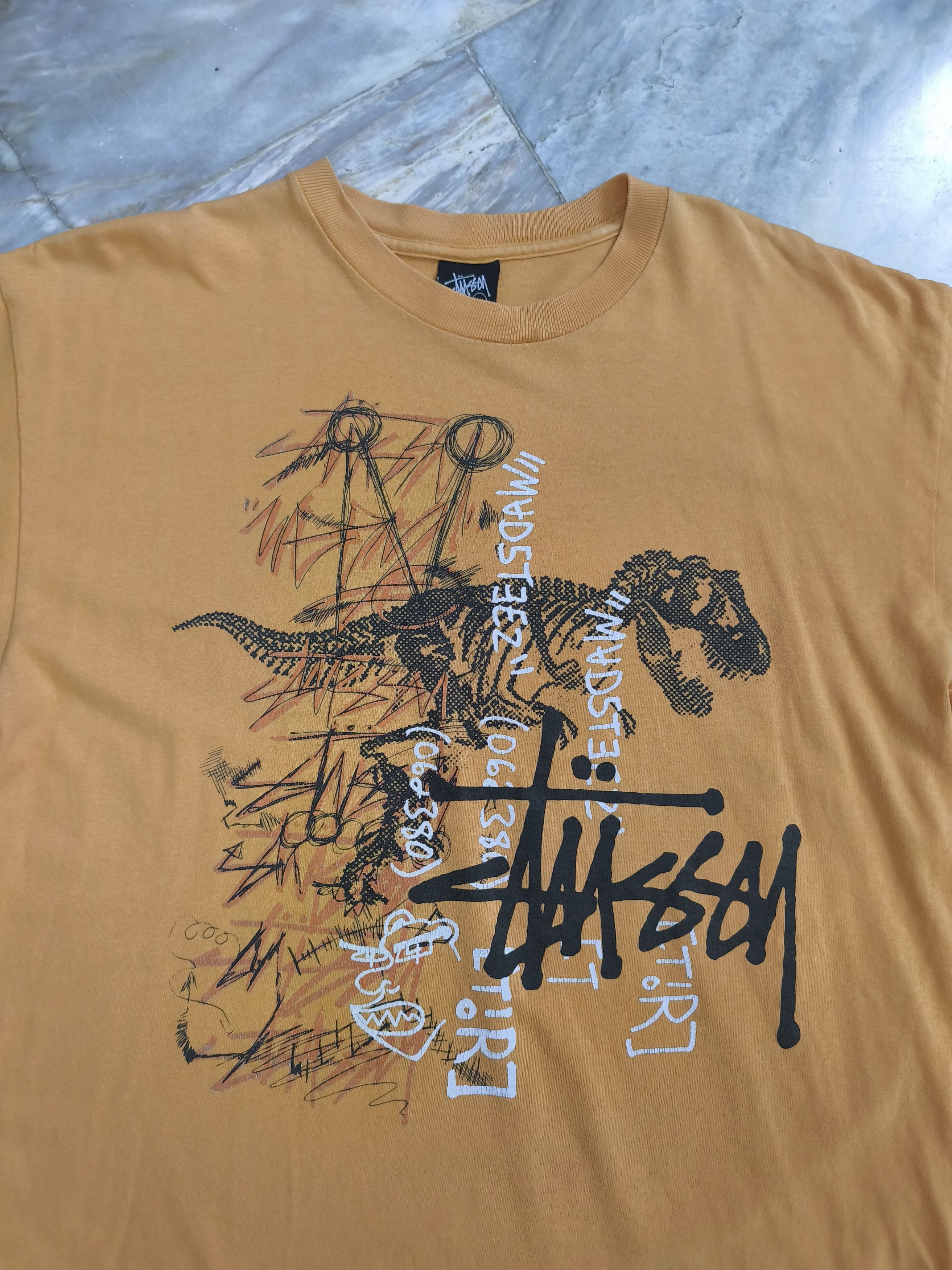 Stussy Vintage Stussy Dinosaur Skeleton Tee Size US L / EU 52-54 / 3 - 2 Thumbnail