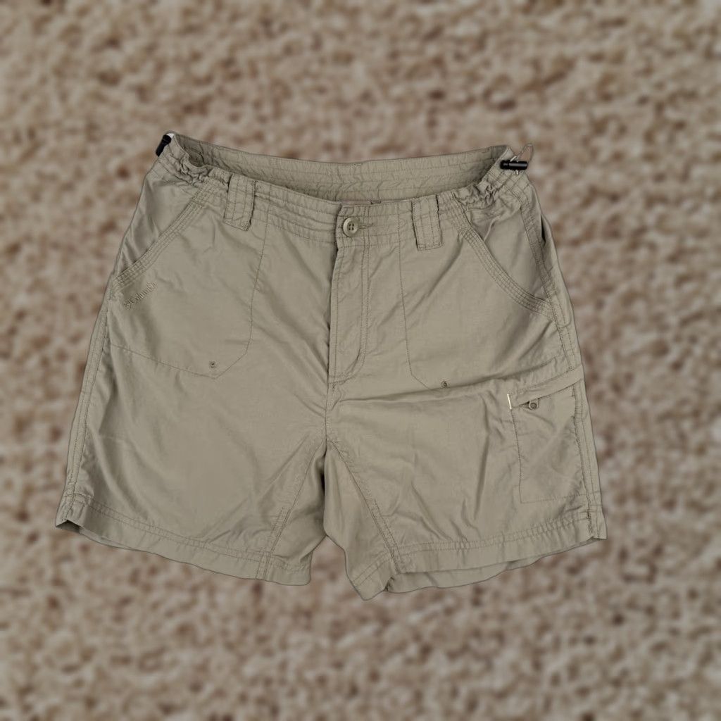 Vintage Columbia Shorts Women Medium Beige 8 Cargo Packable Titanium Adjustable Waist Size 32" / US 10 / IT 46 - 1 Thumbnail