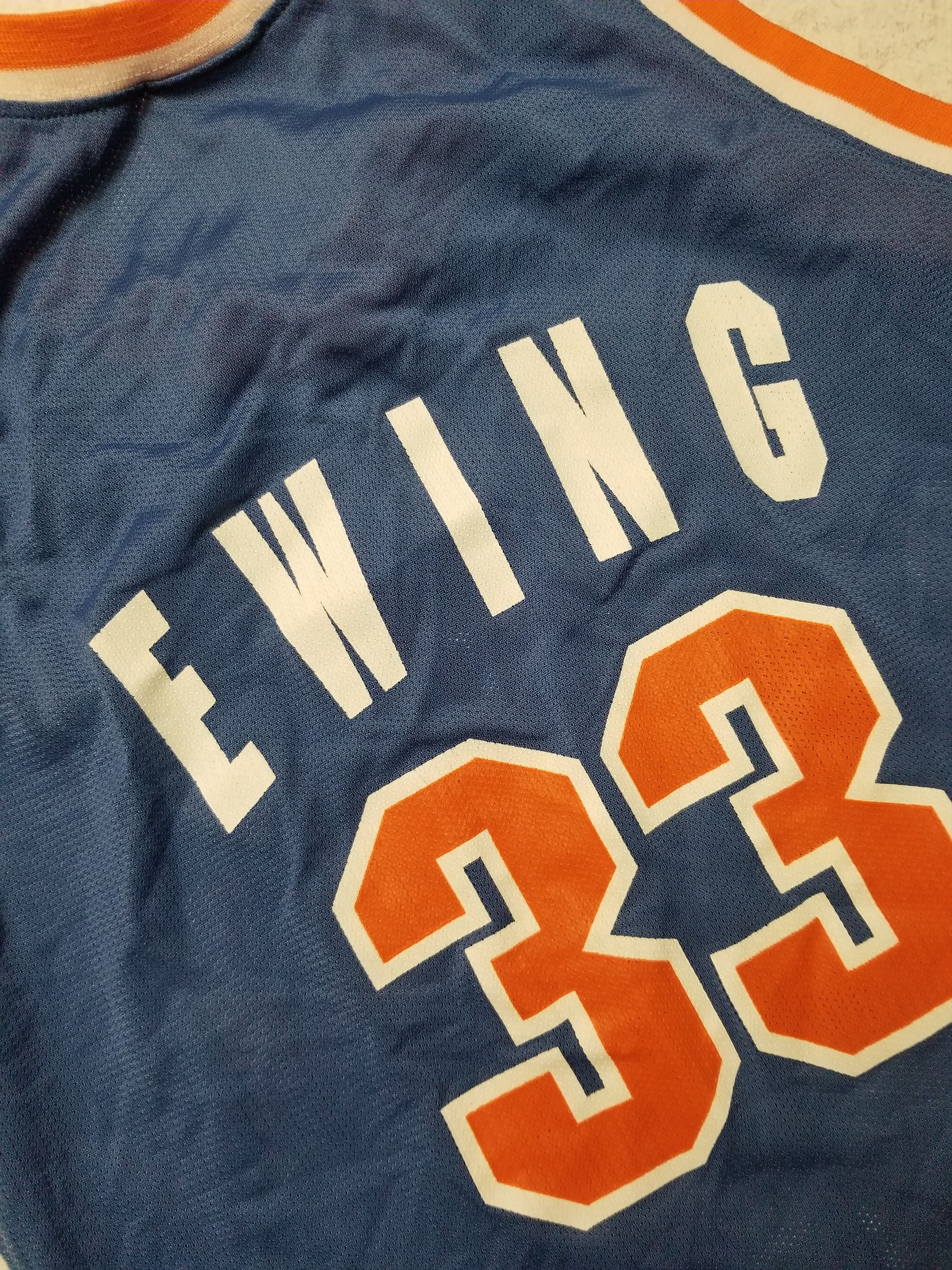 Champion NEW YORK KNICKS PATRICK EWING JERSEY CHAMPION NBA Euro Cut Size US S / EU 44-46 / 1 - 3 Thumbnail