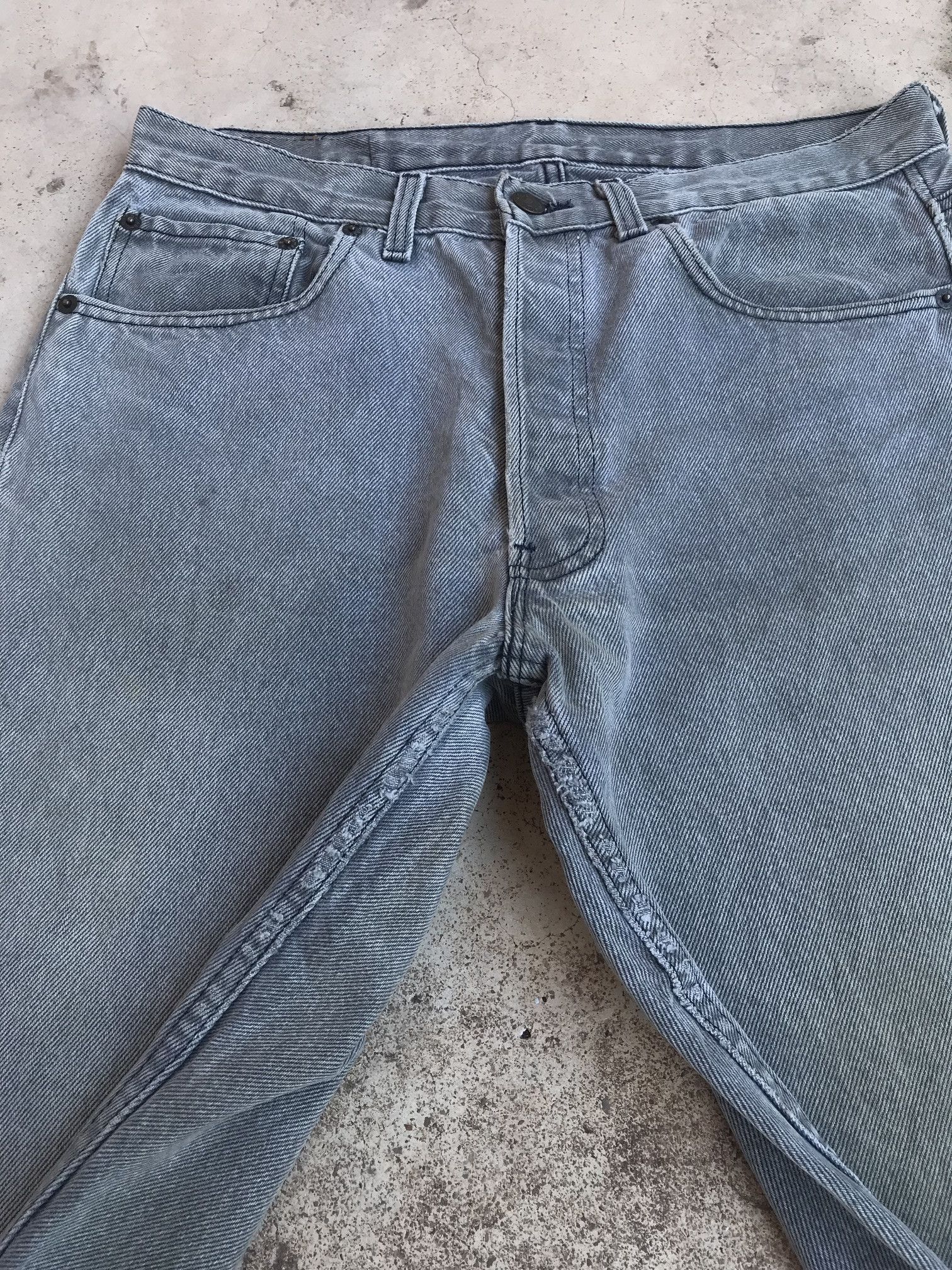 Levi's × Vintage Vintage Levis 501 dirty distressed faded black jean Size US 30 / EU 46 - 6 Thumbnail