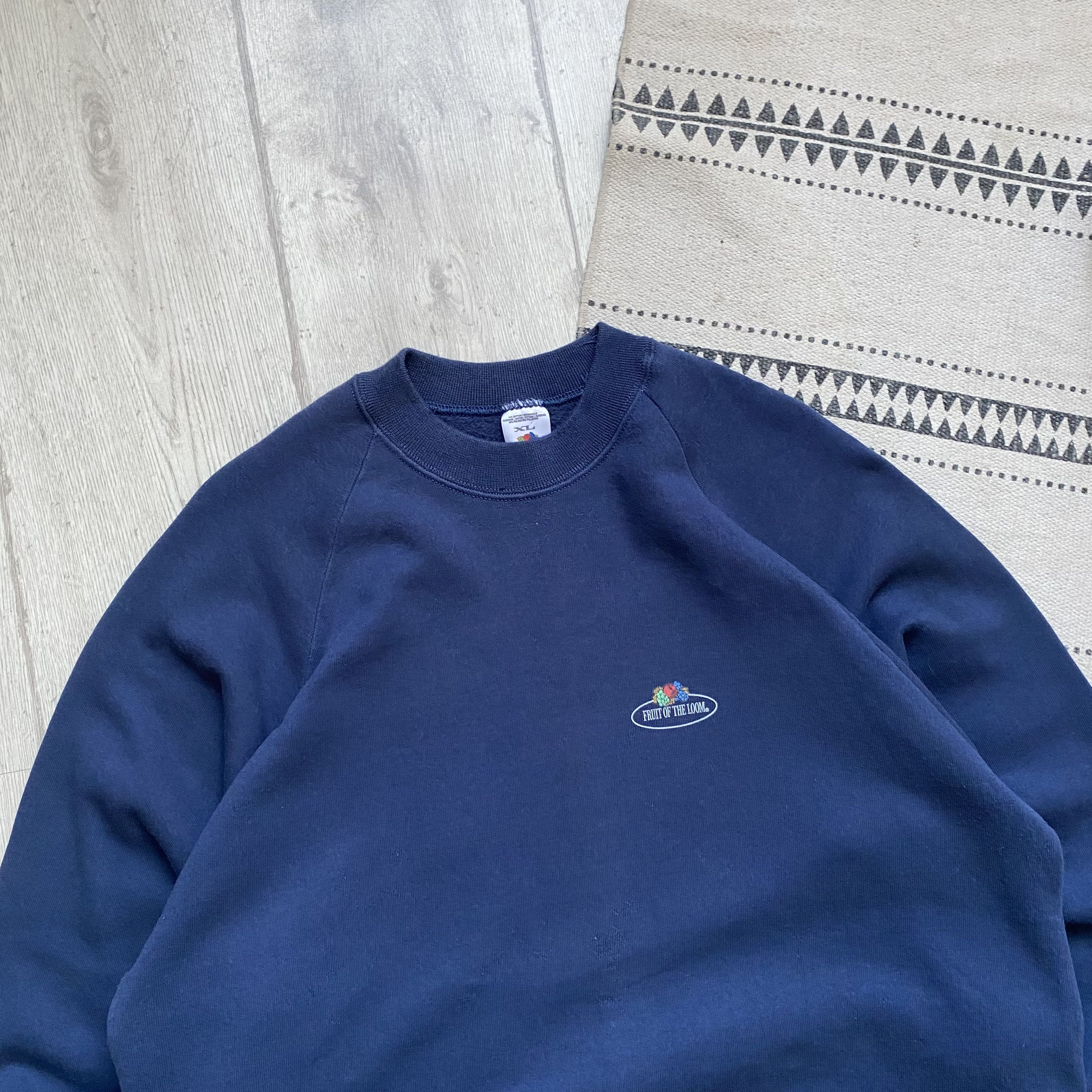Fruit Of The Loom 🍇 Vintage Y2K 90s FOTL blank sweatshirt Russell style Size US L / EU 52-54 / 3 - 2 Thumbnail