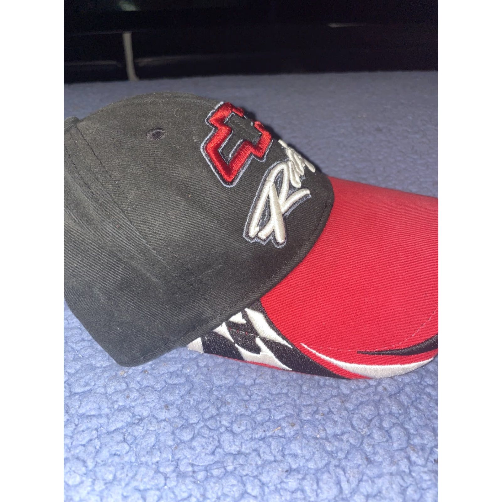 NASCAR VINTAGE Chevrolet Racing NASCAR Adjustable Hat Cap Black Red Men’s Size ONE SIZE - 4 Thumbnail