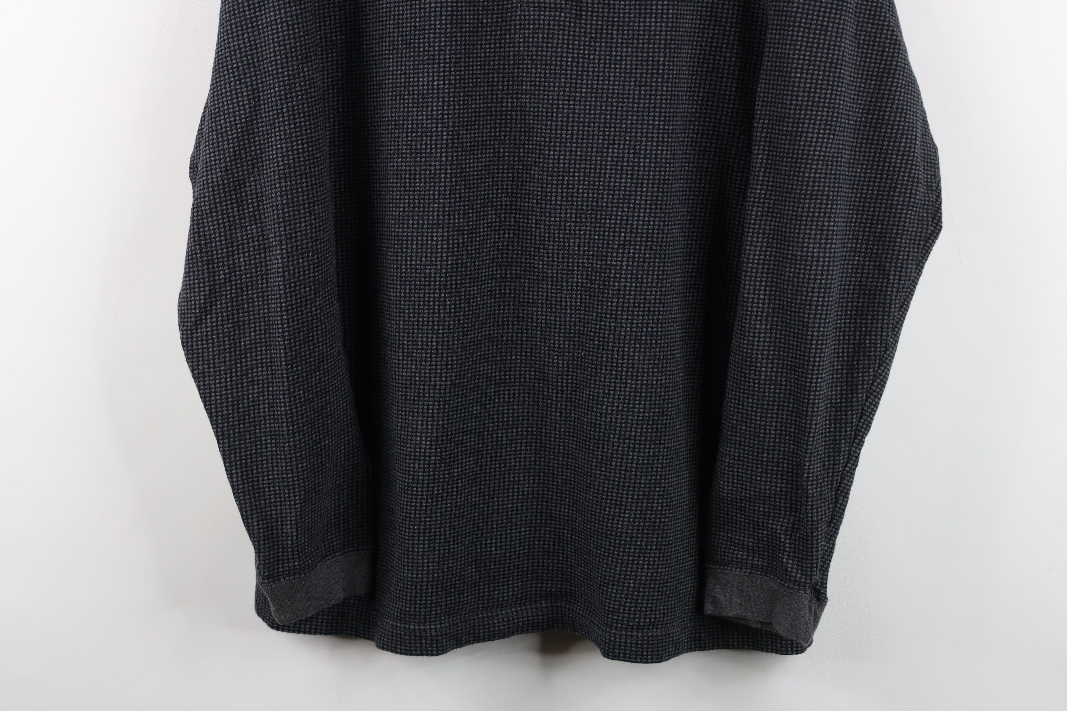 Vintage Vintage 90s Streetwear Waffle Knit Henley T-Shirt Gray Size US L / EU 52-54 / 3 - 3 Thumbnail