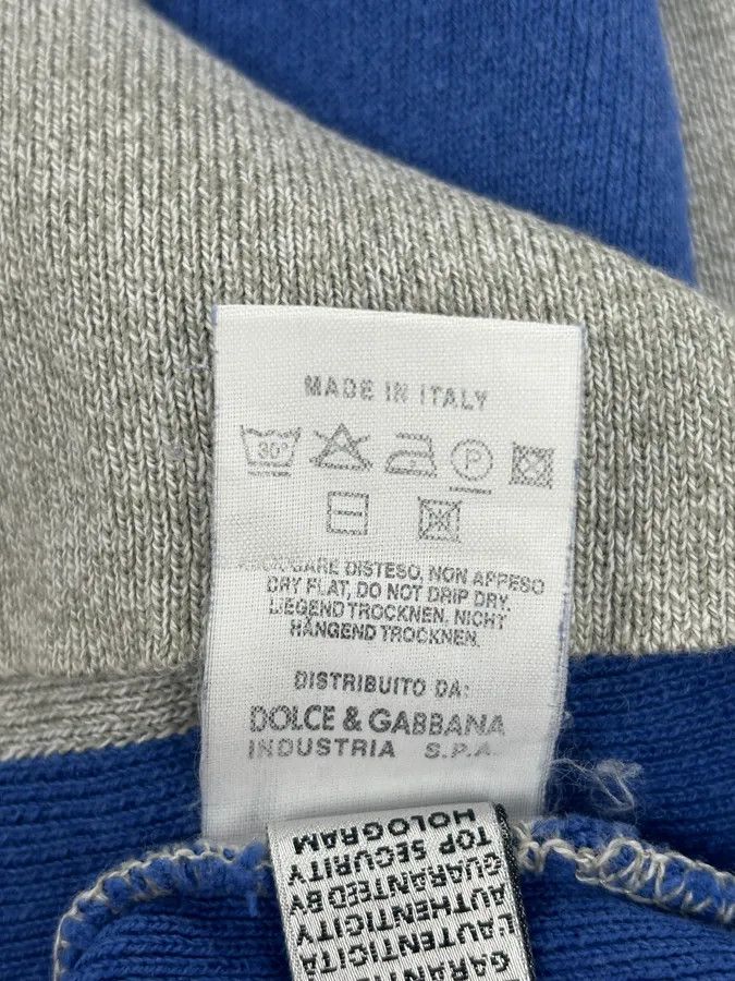 Dolce & Gabbana 1990s Dolce & Gabbana Blue Beige Wool Sweater Size US S / EU 44-46 / 1 - 10 Thumbnail