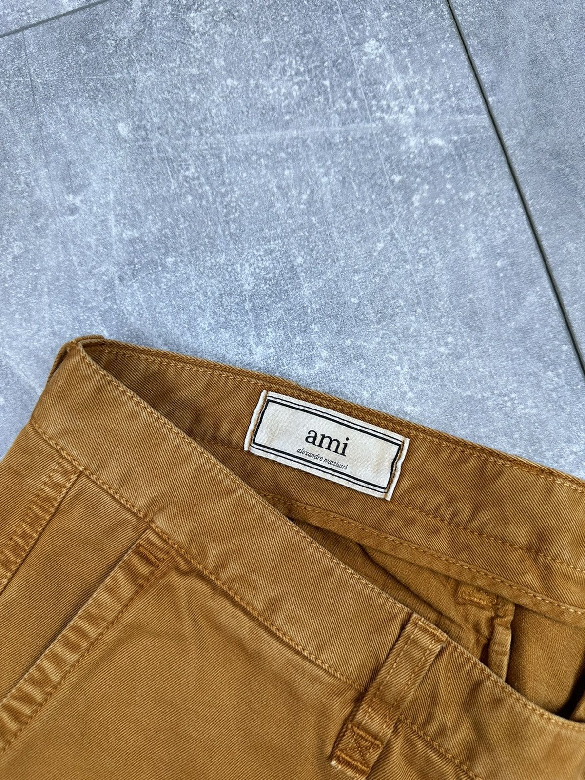 AMI Ami Luxury Vintage Cargo Shorts Small Logo Size US 34 / EU 50 - 14 Thumbnail