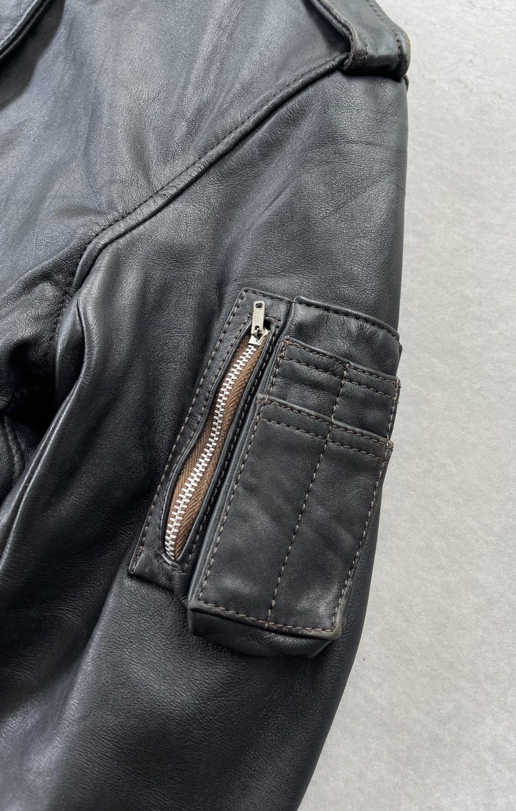 The Real McCoy's 🔥Vintage Us Air Force Genuine Leather Flight Bomber Jacket Size US S / EU 44-46 / 1 - 7 Thumbnail