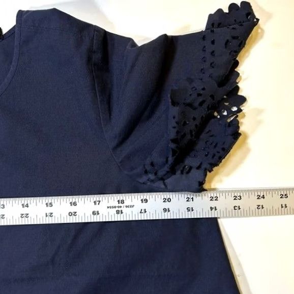 J.Crew J. Crew Blouse Womens 4 Navy Blue Eyelet Laser Cut Sleeve Keyhole Back Size S / US 4 / IT 40 - 7 Thumbnail