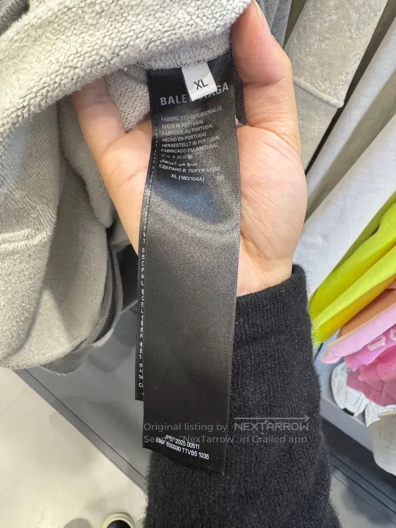 Balenciaga Balenciaga Oversized Zipper Hooded Embroidered Pattern Rag Size US L / EU 52-54 / 3 - 5 Thumbnail