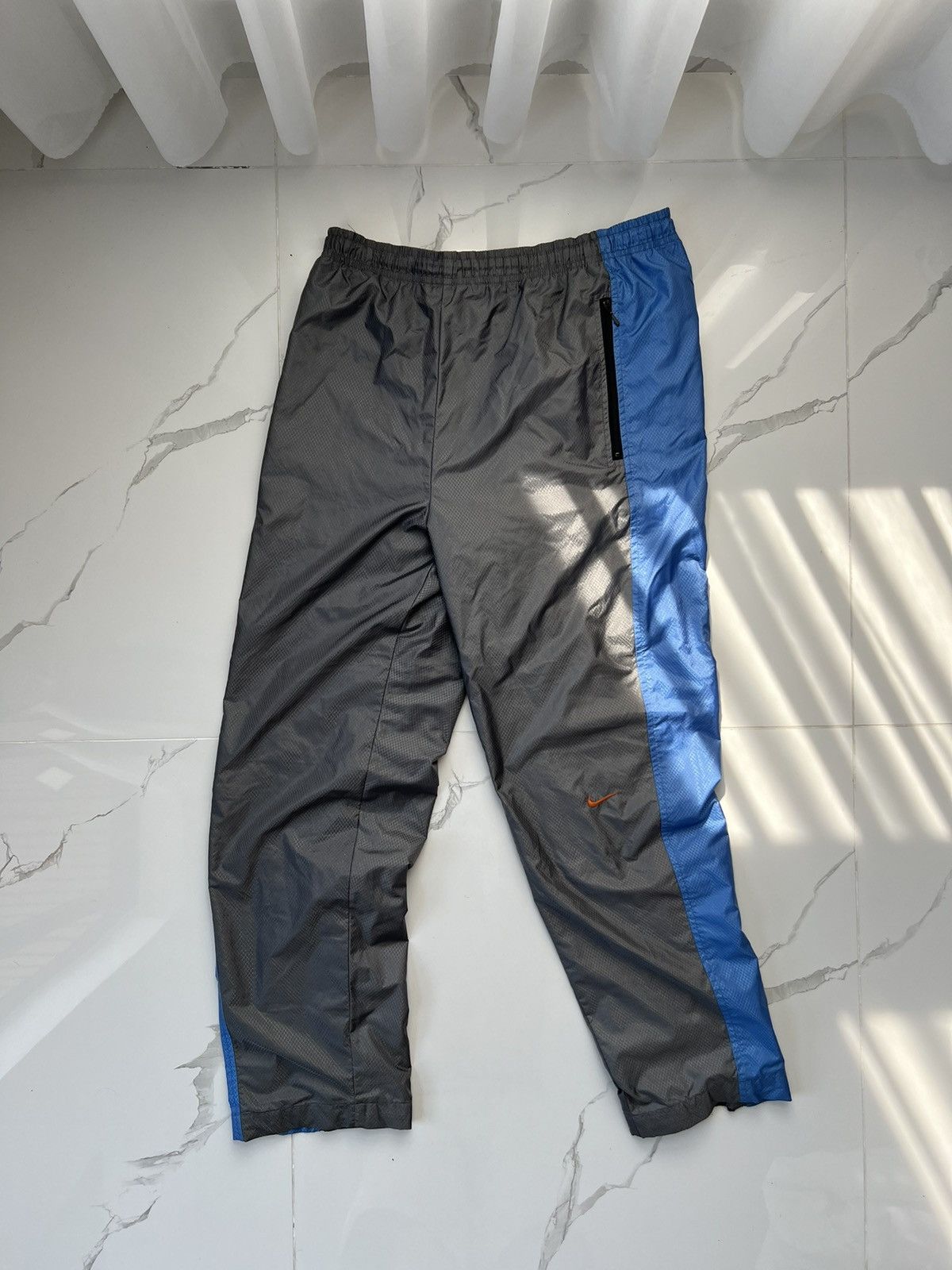 Nike × Vintage 90's NIKE RARE KNEE ORANGE SWOOSH LOGO Y2K TRACK BAGGY PANTS Size US 32 / EU 48 - 1 Thumbnail