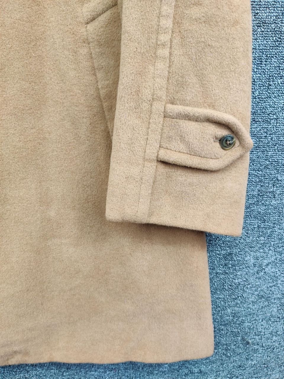 Burberry Vintage Burberry Wool Single Breasted Beige Coat Size US L / EU 52-54 / 3 - 3 Thumbnail