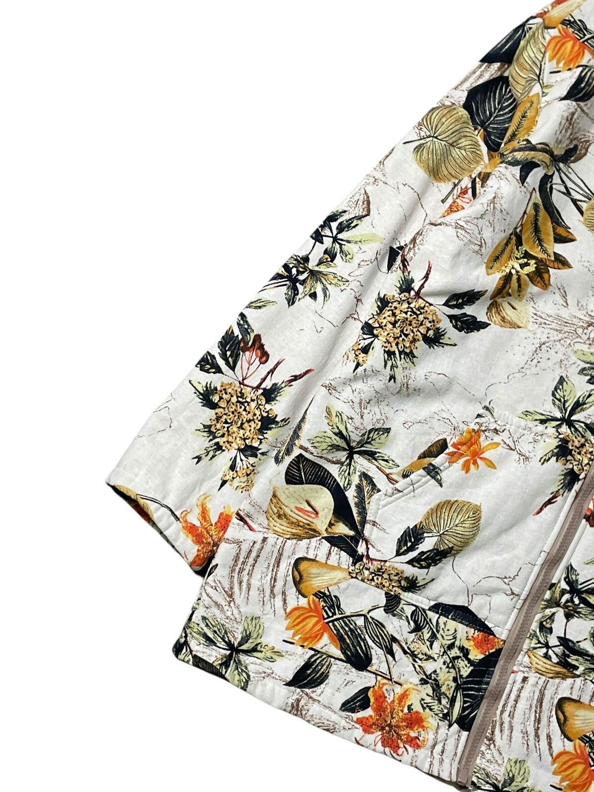The Unbranded Brand Unbranded Brand Floral Hooded Zipper (60) Size US XL / EU 56 / 4 - 4 Thumbnail