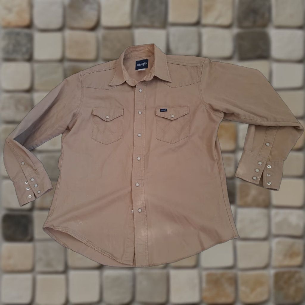 Wrangler VINTAGE Wrangler Pearl Snap Button-Up Shirt Cowboys Canvas Beige Large Unisex Adults Long Sleeve Pocketed Western 24in Pit to Pit Mens Womens Size US L / EU 52-54 / 3 - 1 Thumbnail