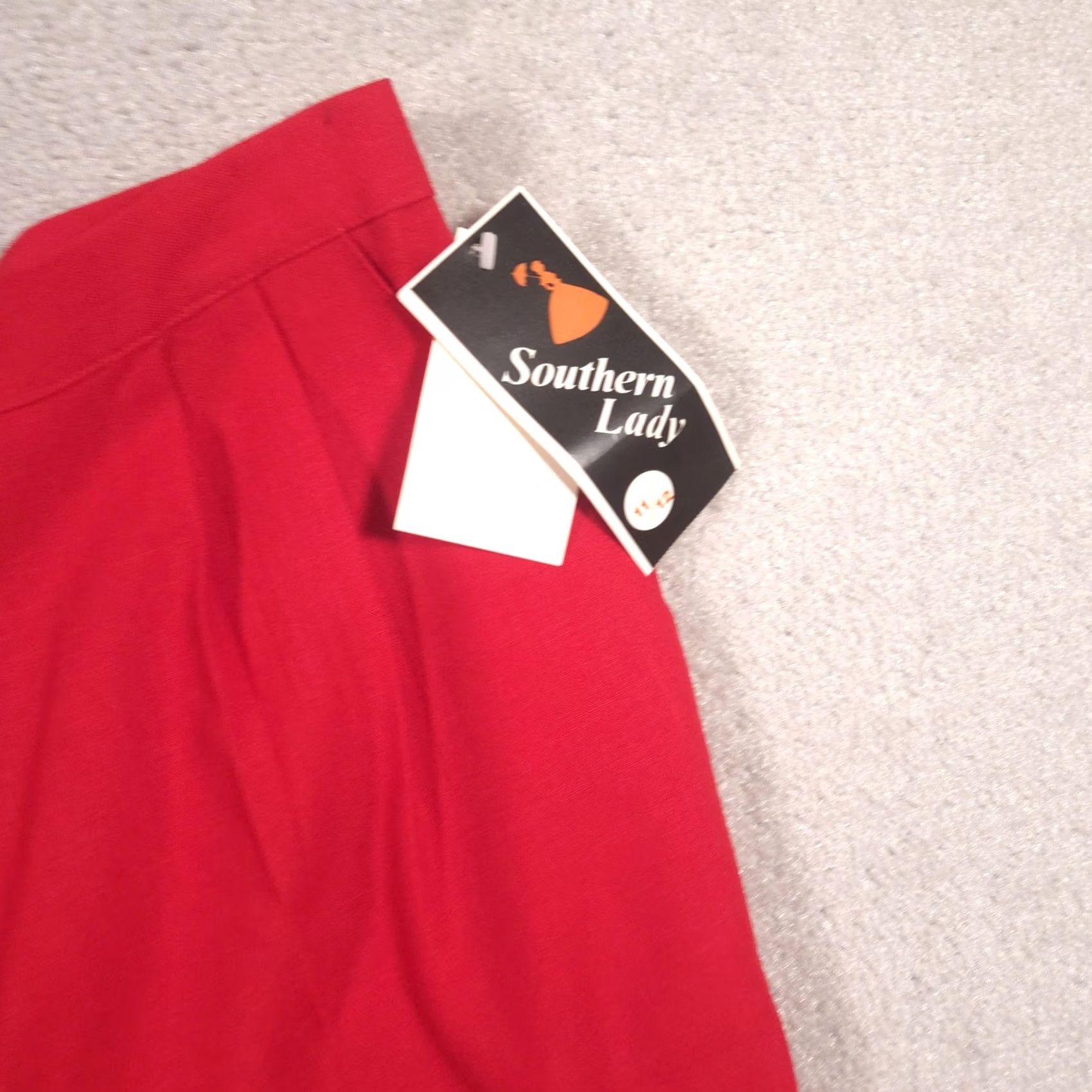Vintage VINTAGE Southern Lady Shorts Womens 11/12 Red Pleated Bermuda Made USA 90s Size 32" / US 10 / IT 46 - 4 Thumbnail