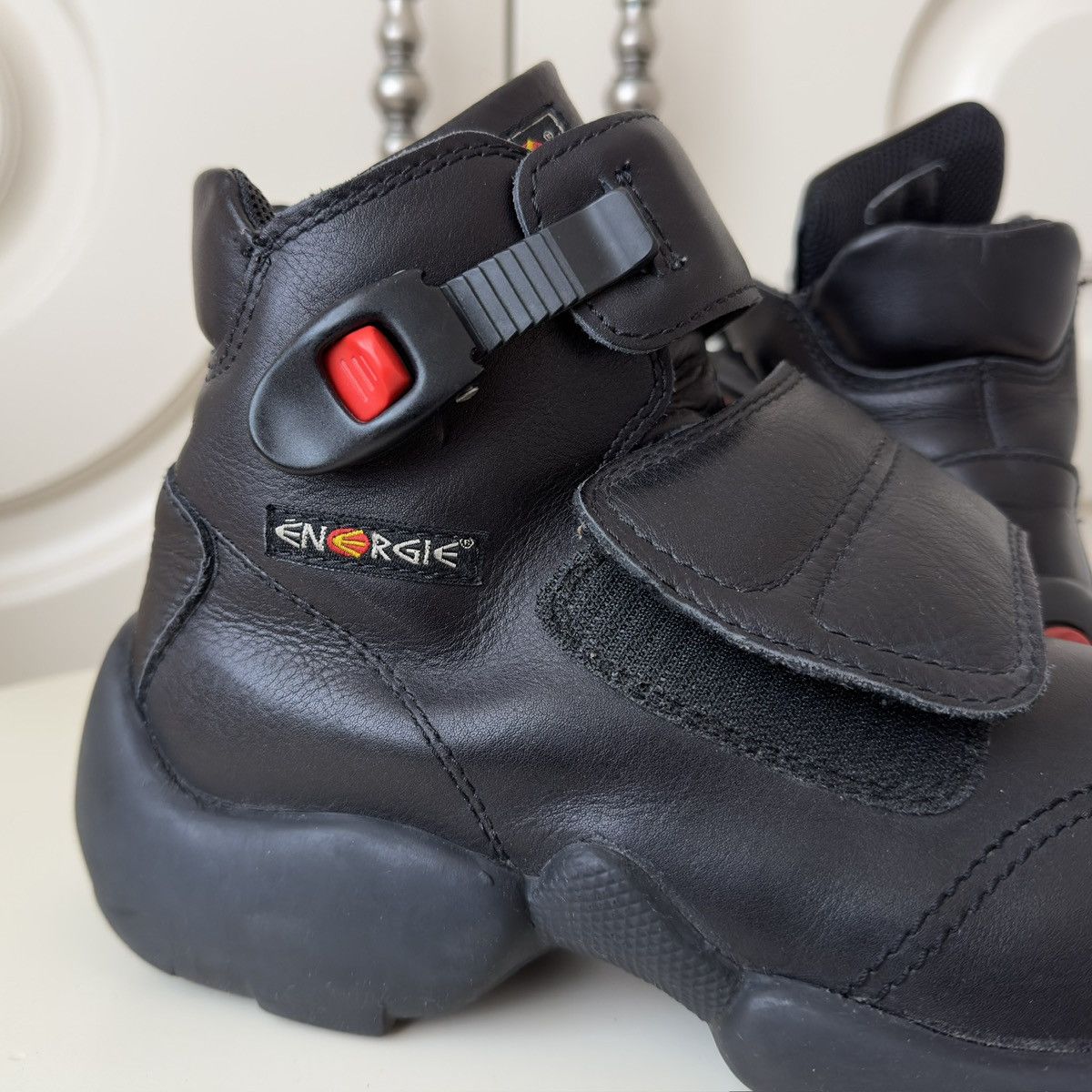 ENERGIE 1990s 'Garnett' Black Leather Buckle Boots Size 41