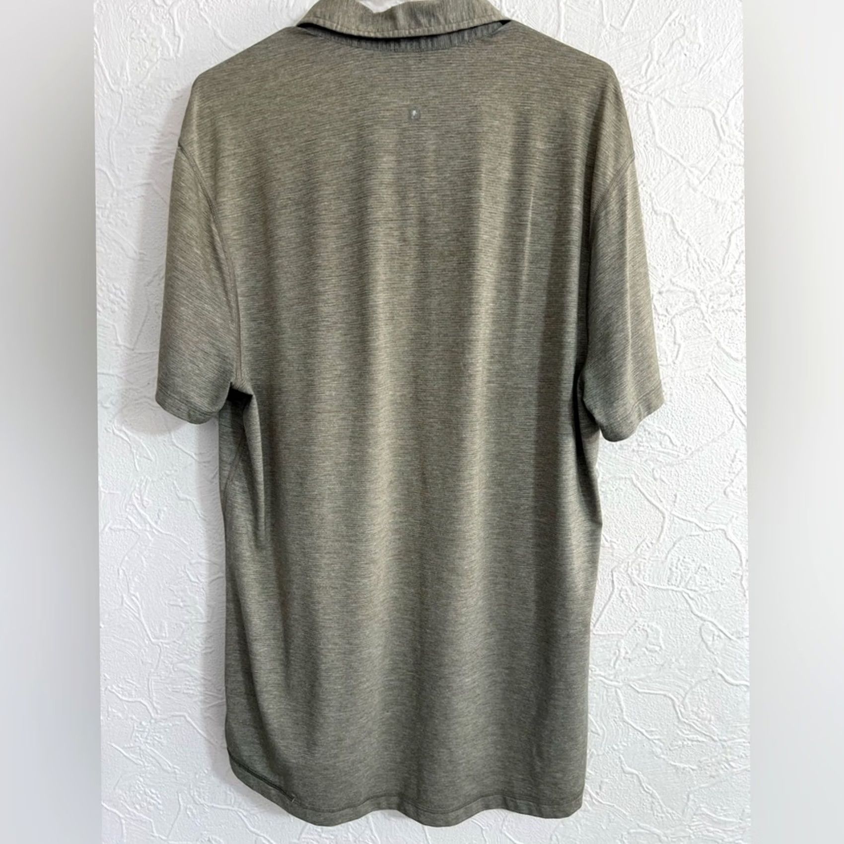Lululemon Lululemon Mens Evolution Short-Sleeve Polo Shirt XL Size US XL / EU 56 / 4 - 2 Thumbnail