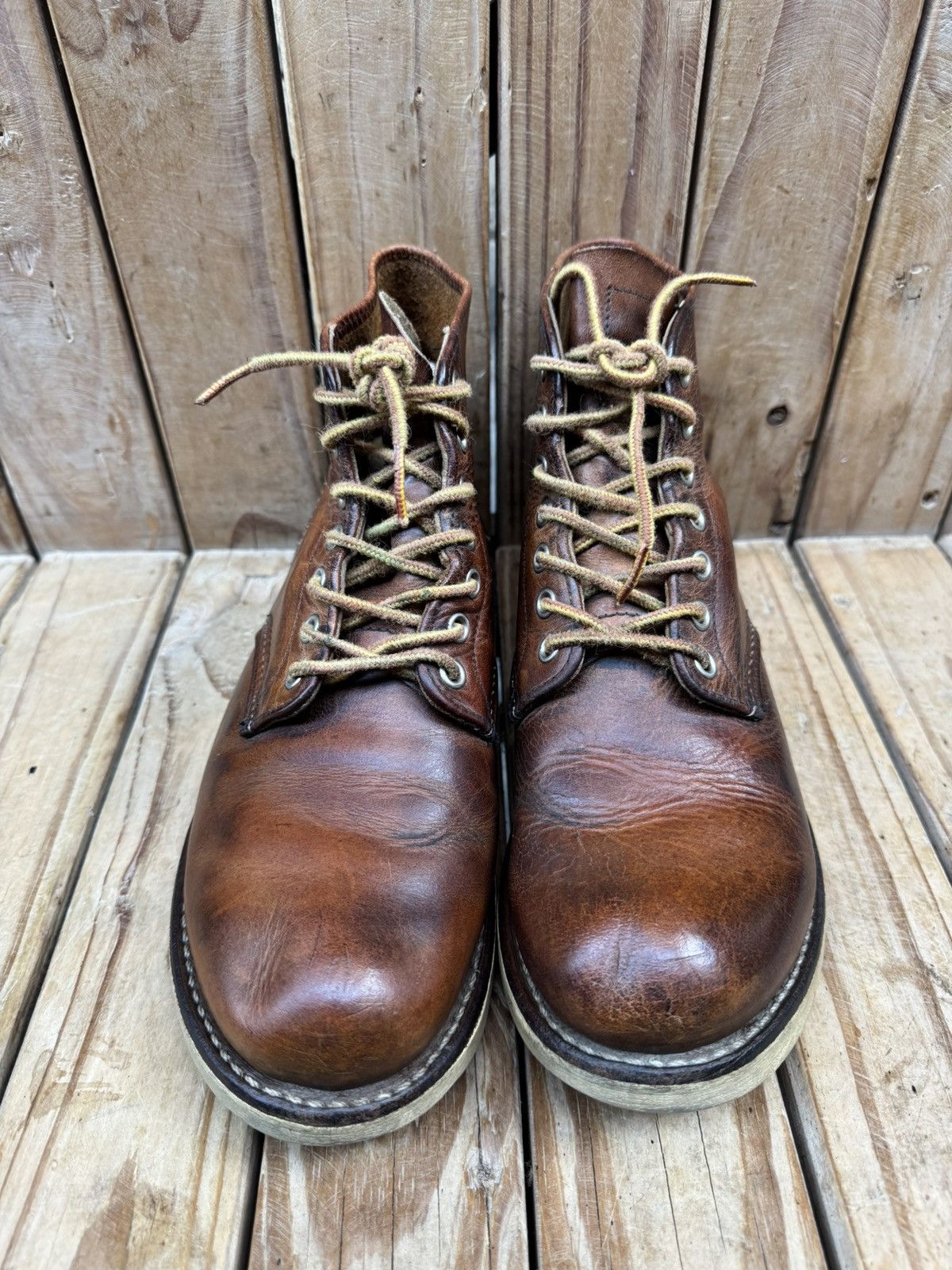 Red Wing Red Wing 9111 Chukka Brown leather boots EUR 39 UK 6 US 7 D Size US 7 / EU 40 - 4 Thumbnail