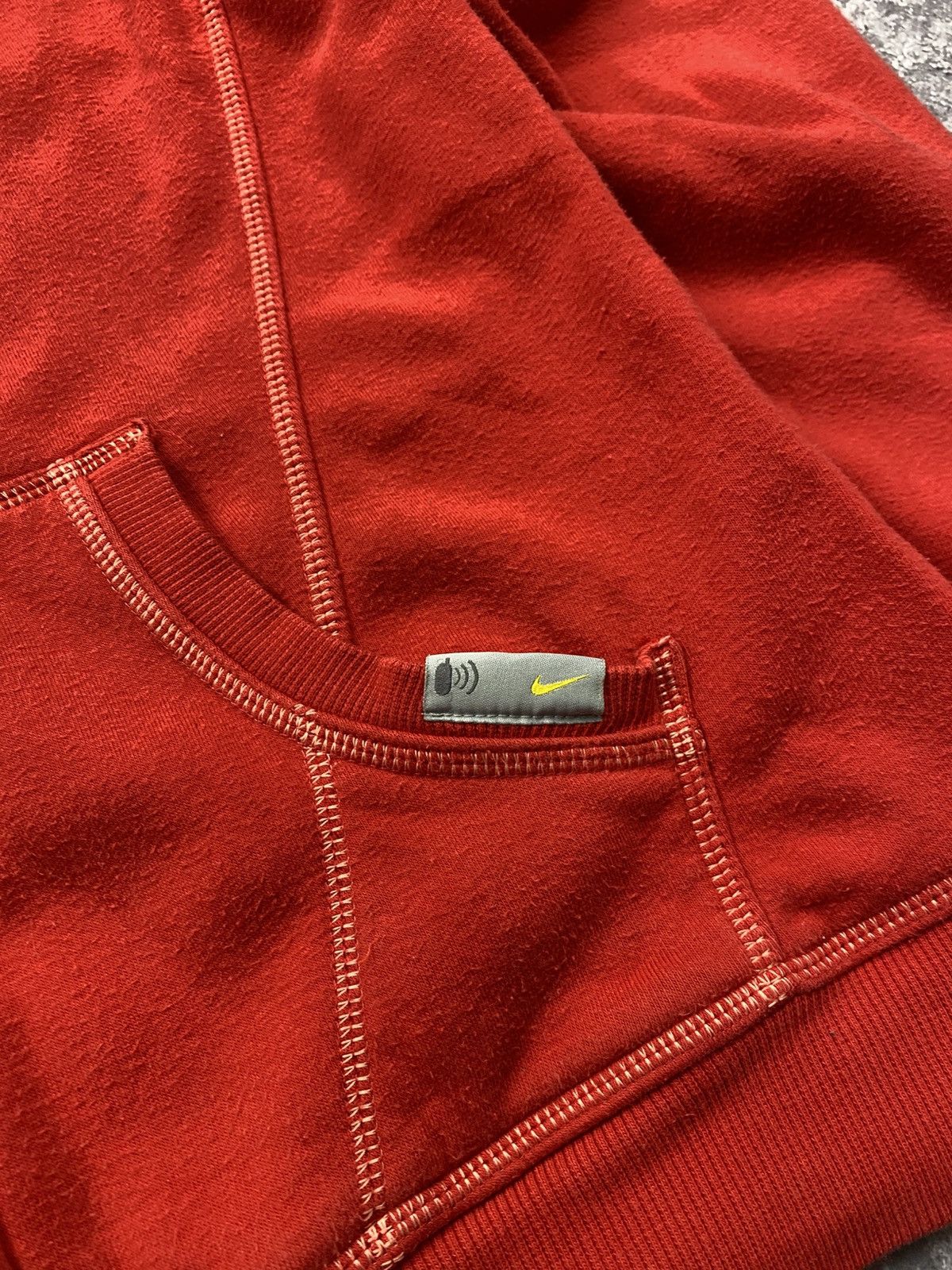 Nike Vintage Y2K Nike Zip Up Hoodie Swoosh Logo Streetwear 90s Size L / US 10 / IT 46 - 9 Thumbnail