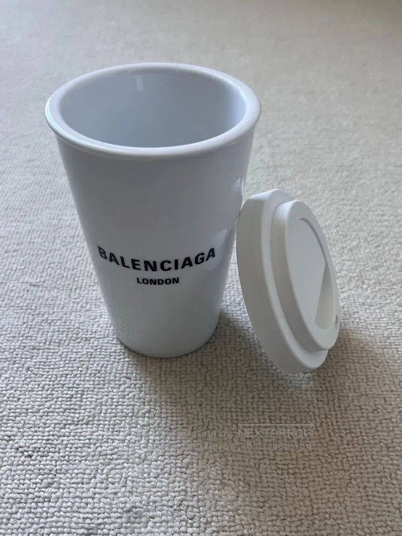 Balenciaga balenciaga limited edition london mug . Size ONE SIZE - 4 Thumbnail