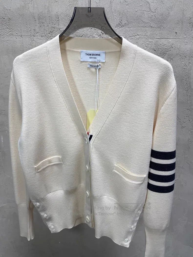 Thom Browne Thom Browne Beige Pure Wool Knit Cardigan Size US XXS / EU 40 - 3 Thumbnail