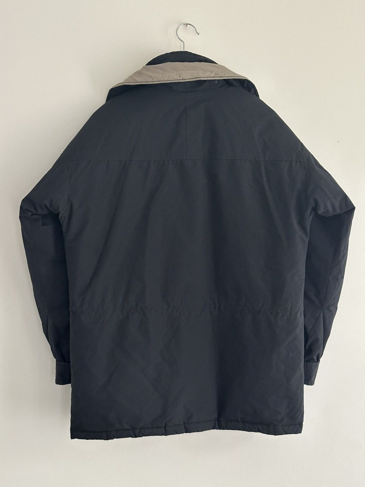 The North Face Vintage The North Face Gore-Tex Shell Puffer Jacket Small Size US S / EU 44-46 / 1 - 7 Thumbnail