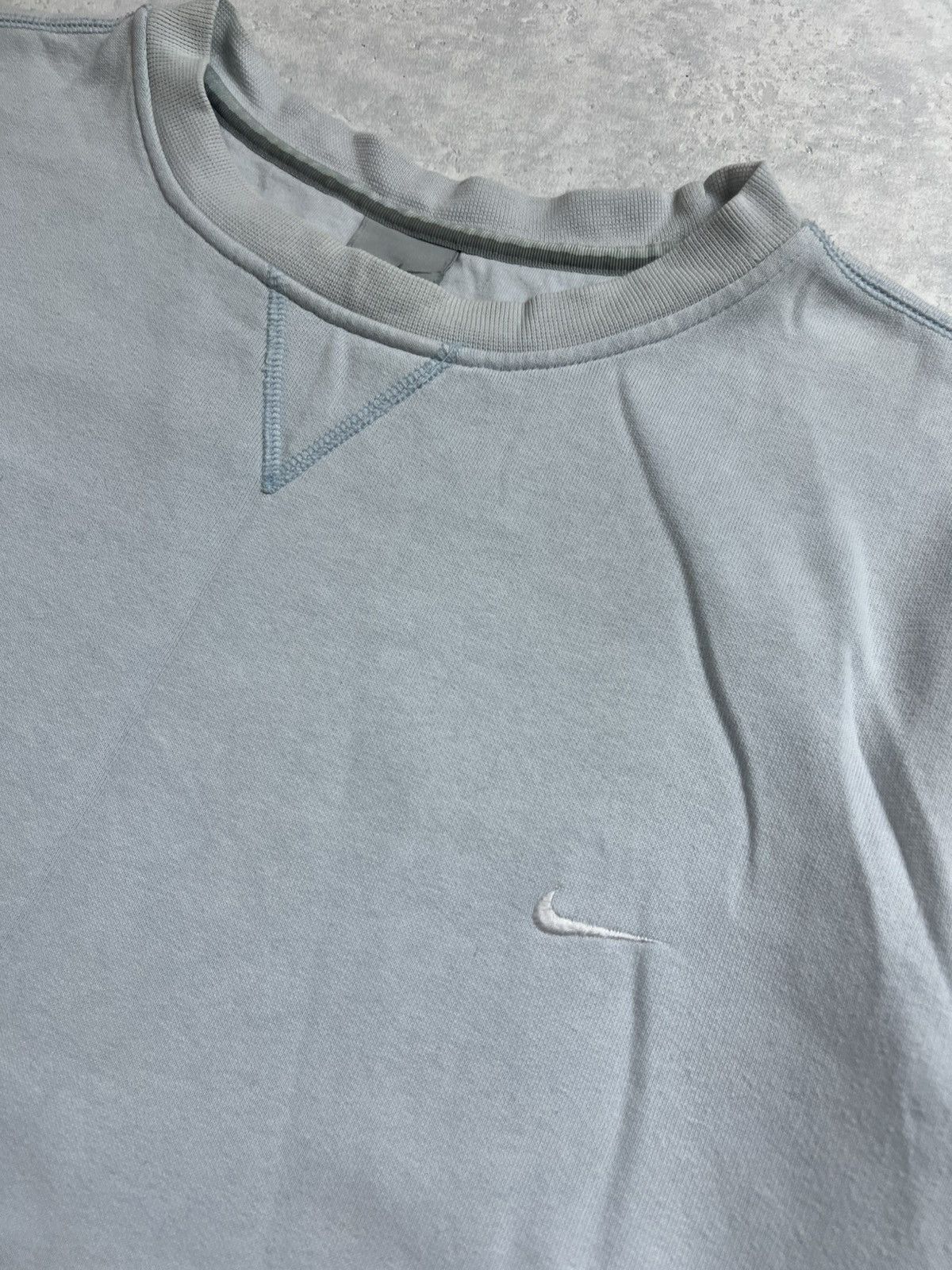 Nike 90s Nike Swoosh Vintage Y2K Oversized Blank Retro Sweatshirt Size US L / EU 52-54 / 3 - 4 Thumbnail
