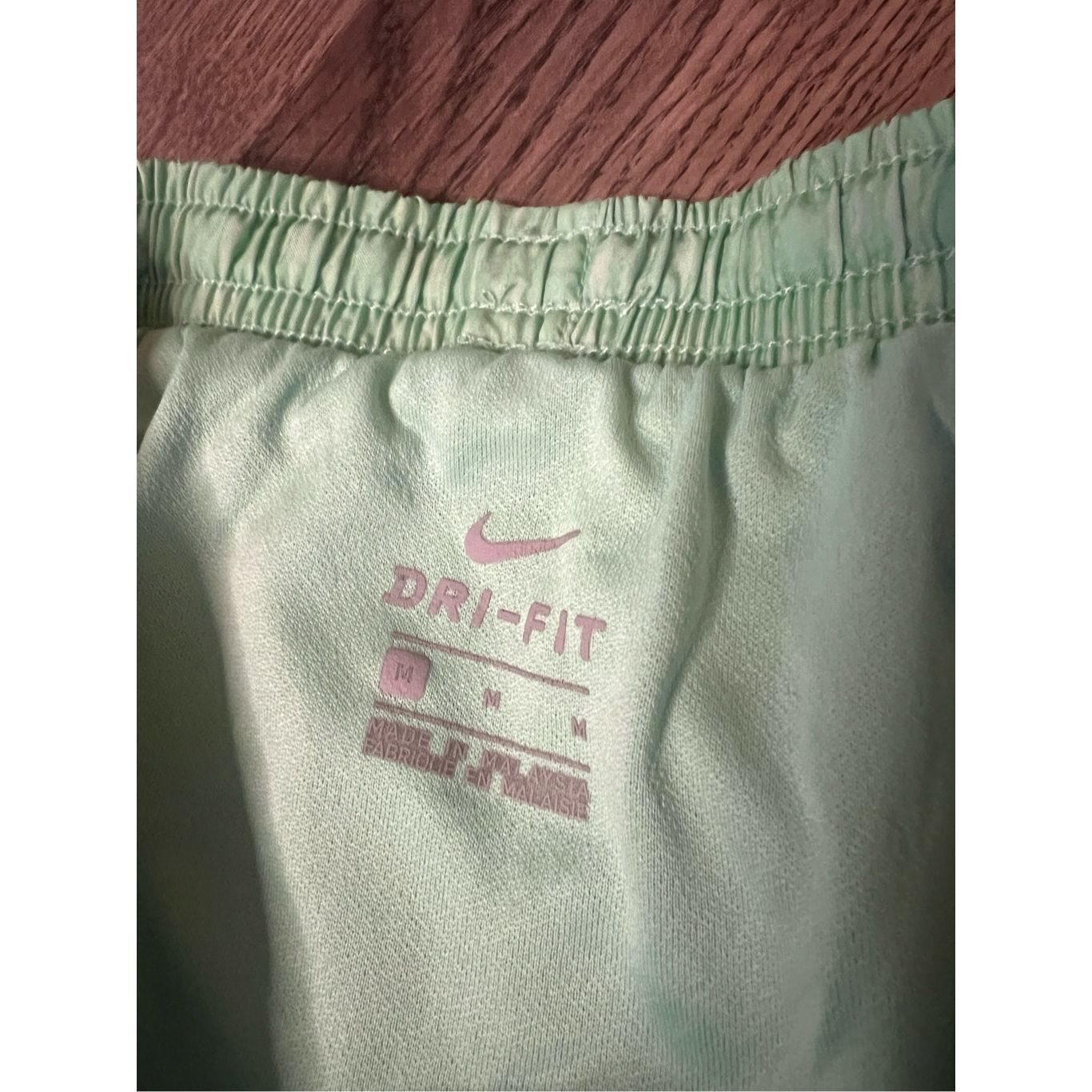 Nike Nike Green Patterned Dri-Fit Shorts Woman’s Size Medium Size 28" / US 6 / IT 42 - 5 Thumbnail
