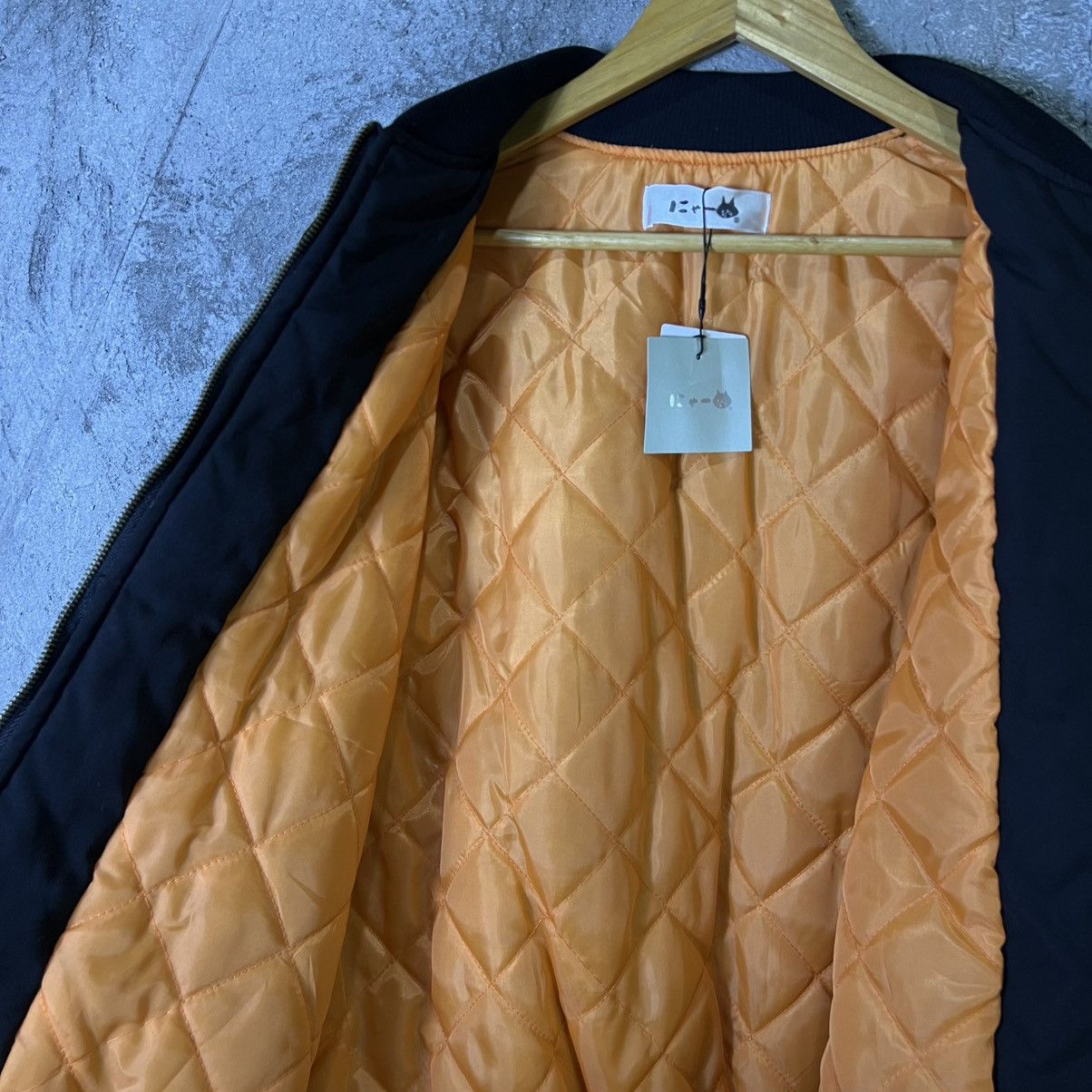 Ne-Net Ne-net "Nya-" Cat Big Face MA-1 Bomber Jacket Size US M / EU 48-50 / 2 - 5 Thumbnail