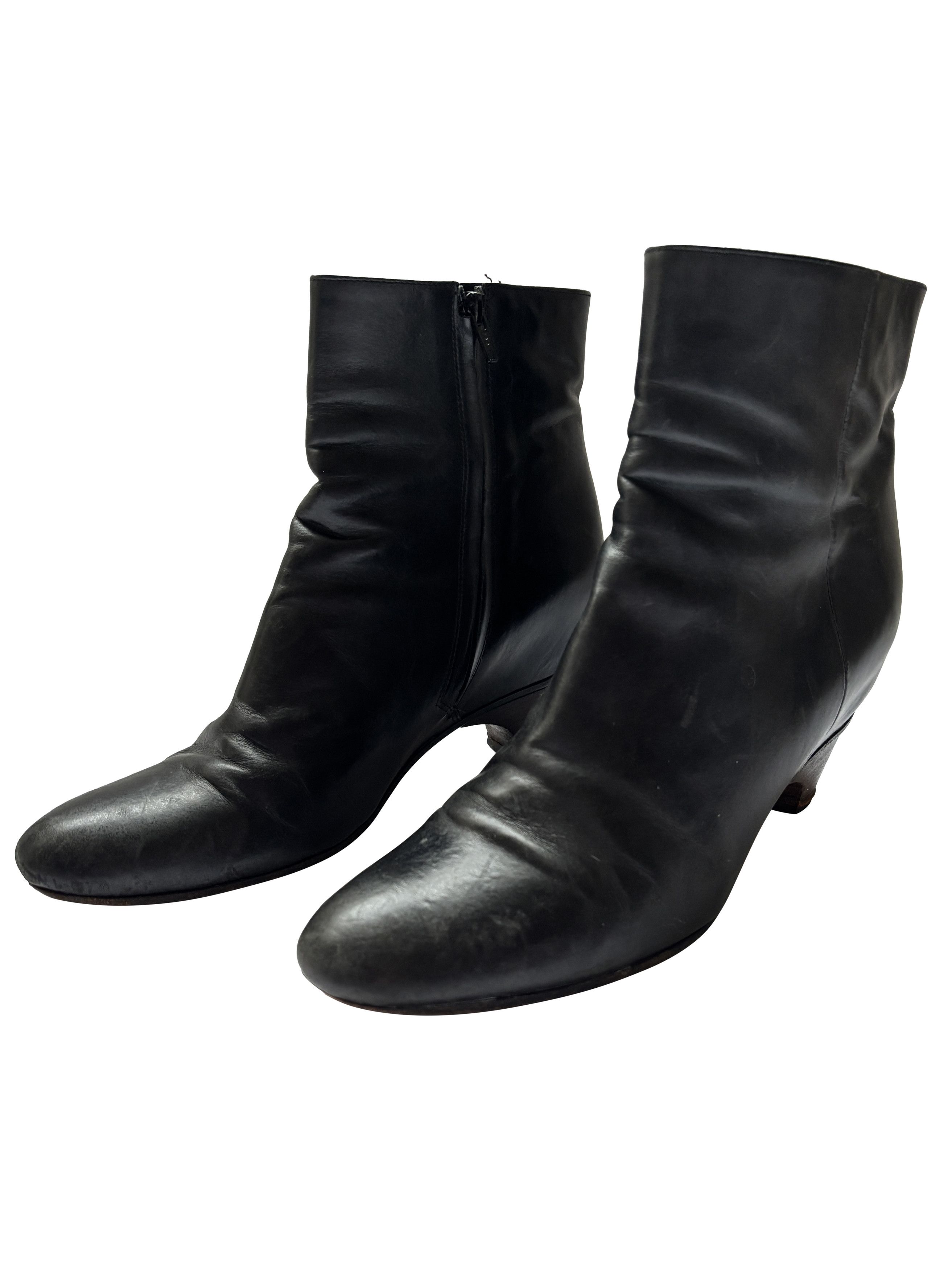 Maison Margiela ⚡️QUICK SALE⚡️Maison Margiela Black Leather Ankle Boots Size US 8 / IT 38 - 1 Thumbnail