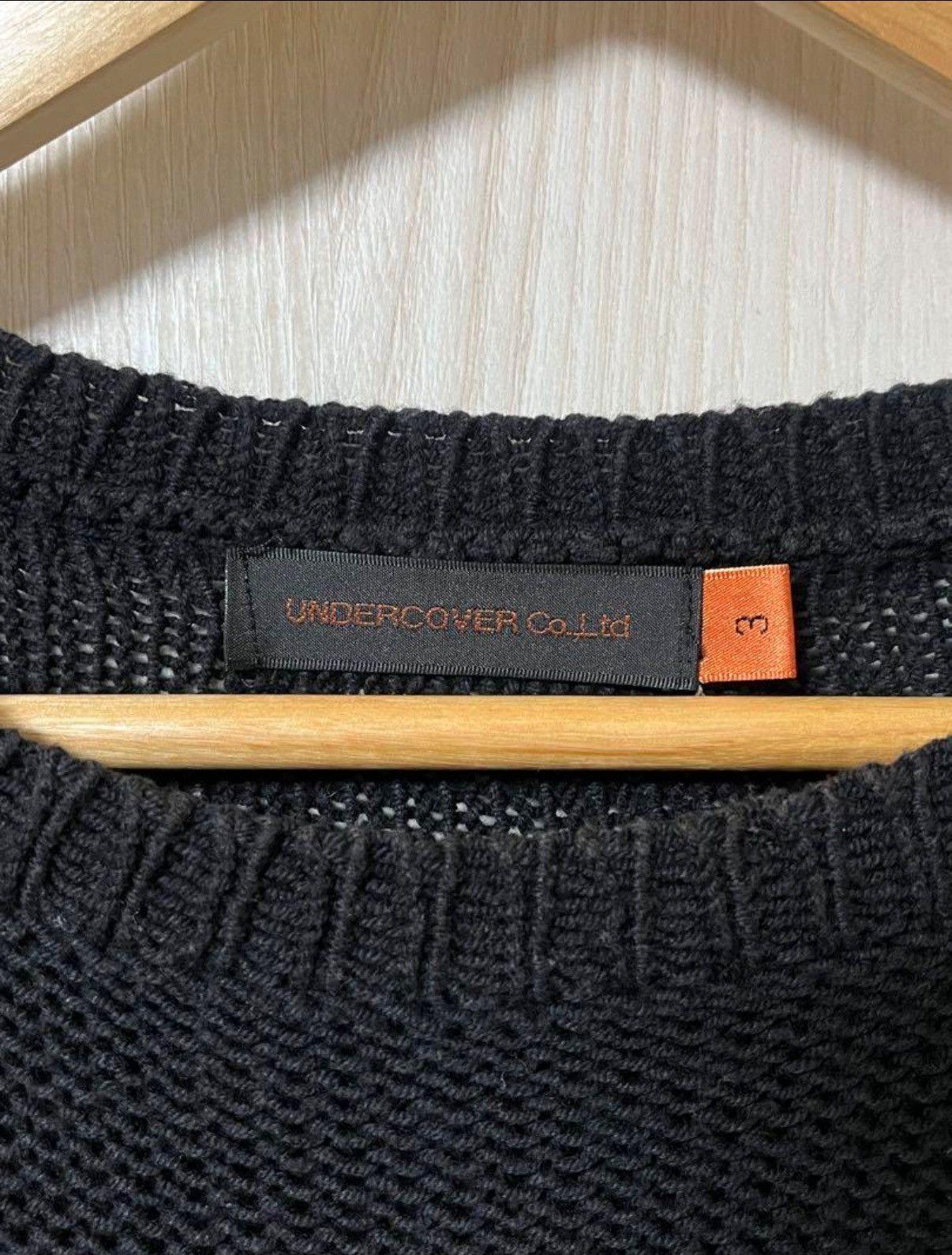 Undercover Undercover AW05 "Arts & Crafts" Distressed Sweater Size US M / EU 48-50 / 2 - 3 Thumbnail