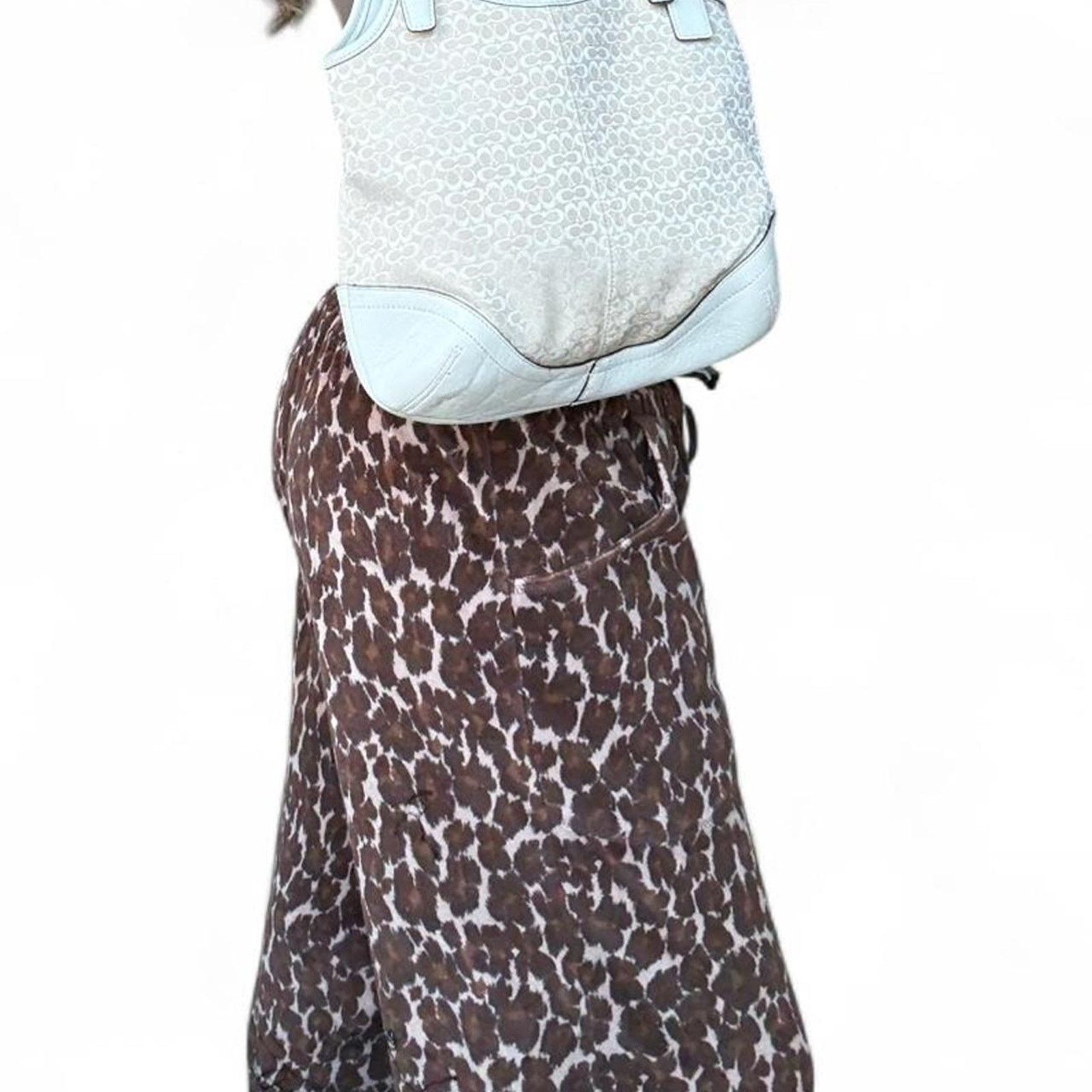Coach Vintage coach white signature shoulder Size ONE SIZE - 2 Thumbnail