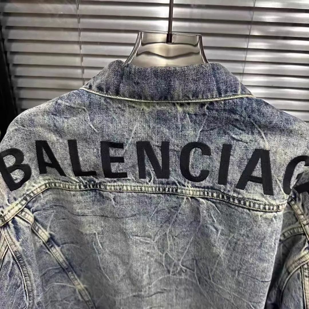 Balenciaga Balenciaga wavy back embroidered logo denim jacket 36 nwt Size XS / US 0-2 / IT 36-38 - 4 Thumbnail