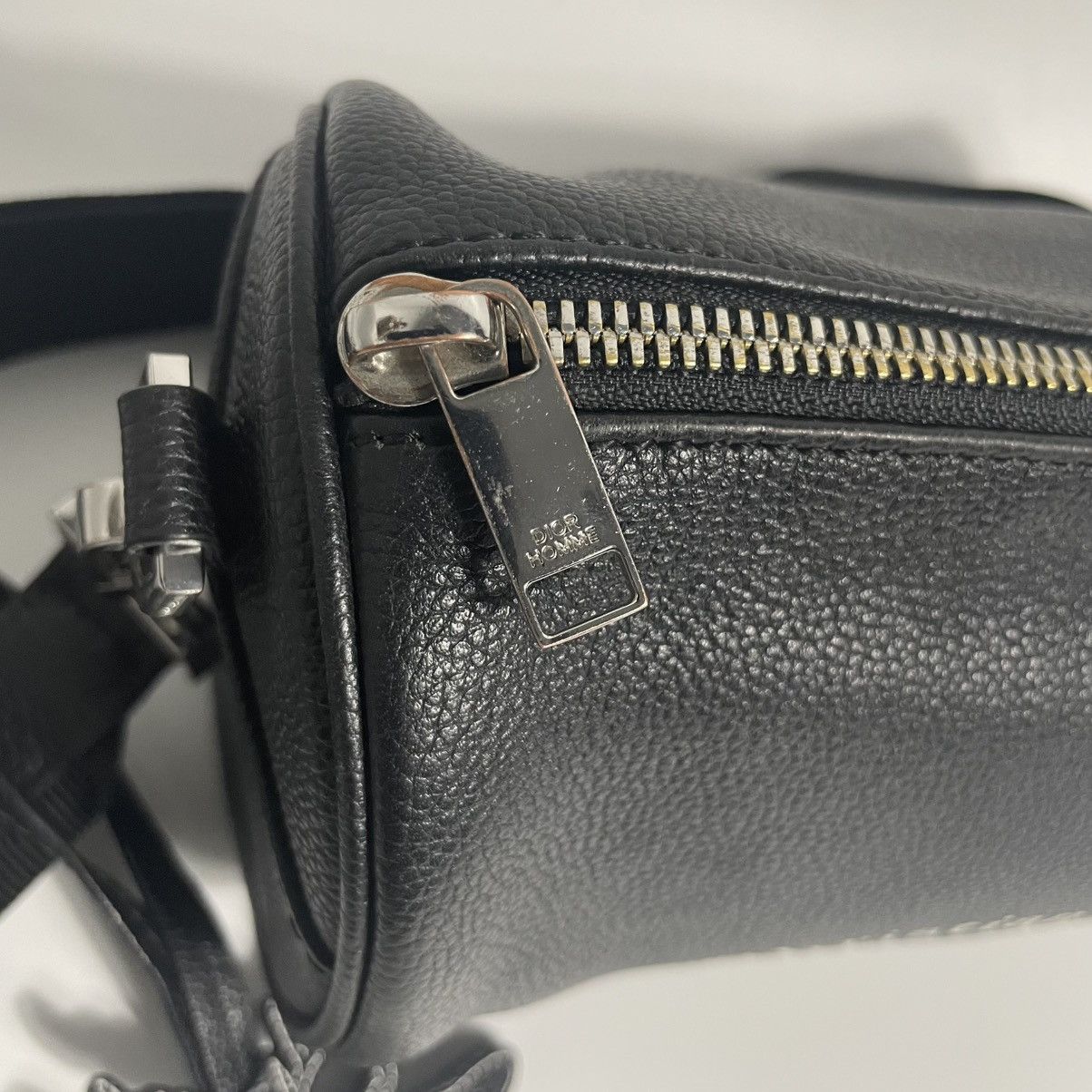 Dior Dior S/S18-20 Atelier Roller Cylindrical Crossbody leather Size ONE SIZE - 3 Thumbnail