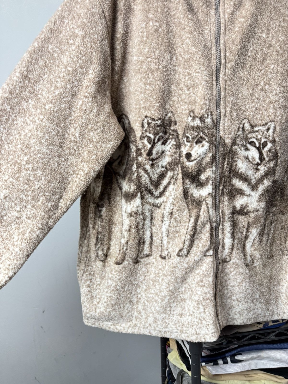 Vintage Vintage Wolf Fleece Jacket Supreme Style Print All Over Size US M / EU 48-50 / 2 - 3 Thumbnail