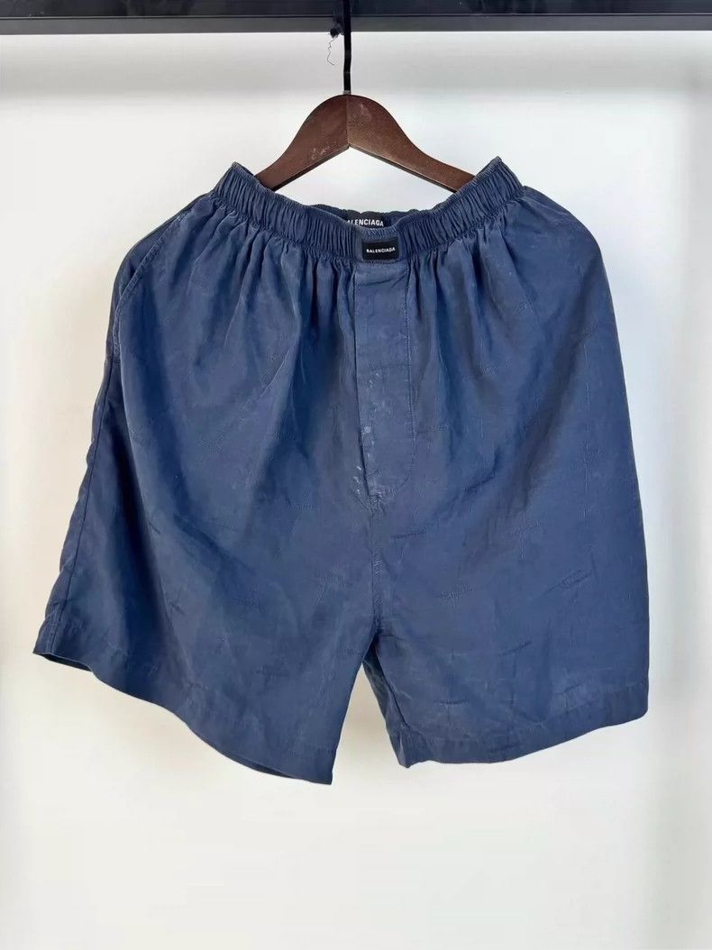 Balenciaga Balenciaga size 44 Bullet screen shorts Size US 28 / EU 44 - 1 Thumbnail