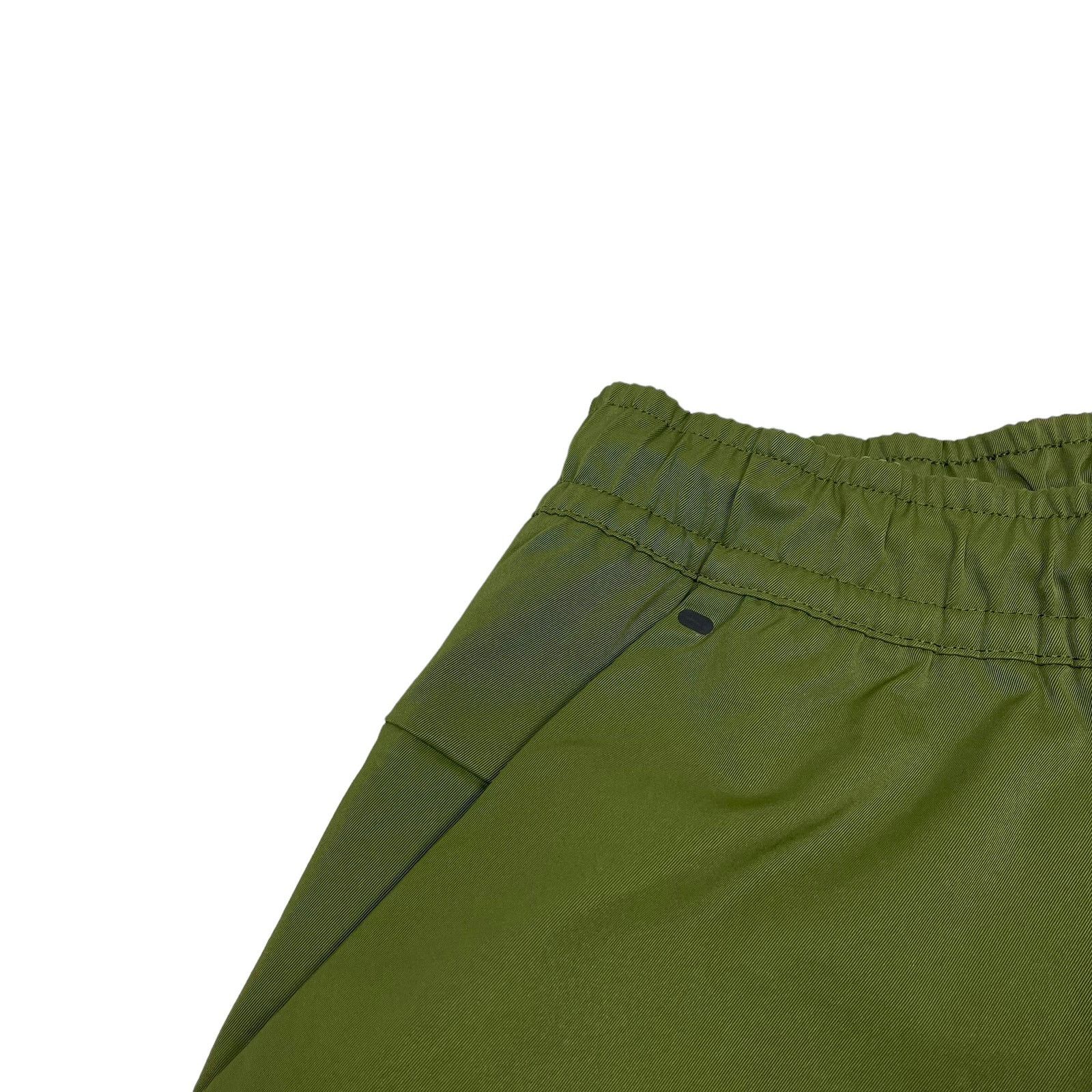 Nike Nike Sportswear Tech Essentials Men's Green Commuter Pants S Size US 30 / EU 46 - 4 Thumbnail