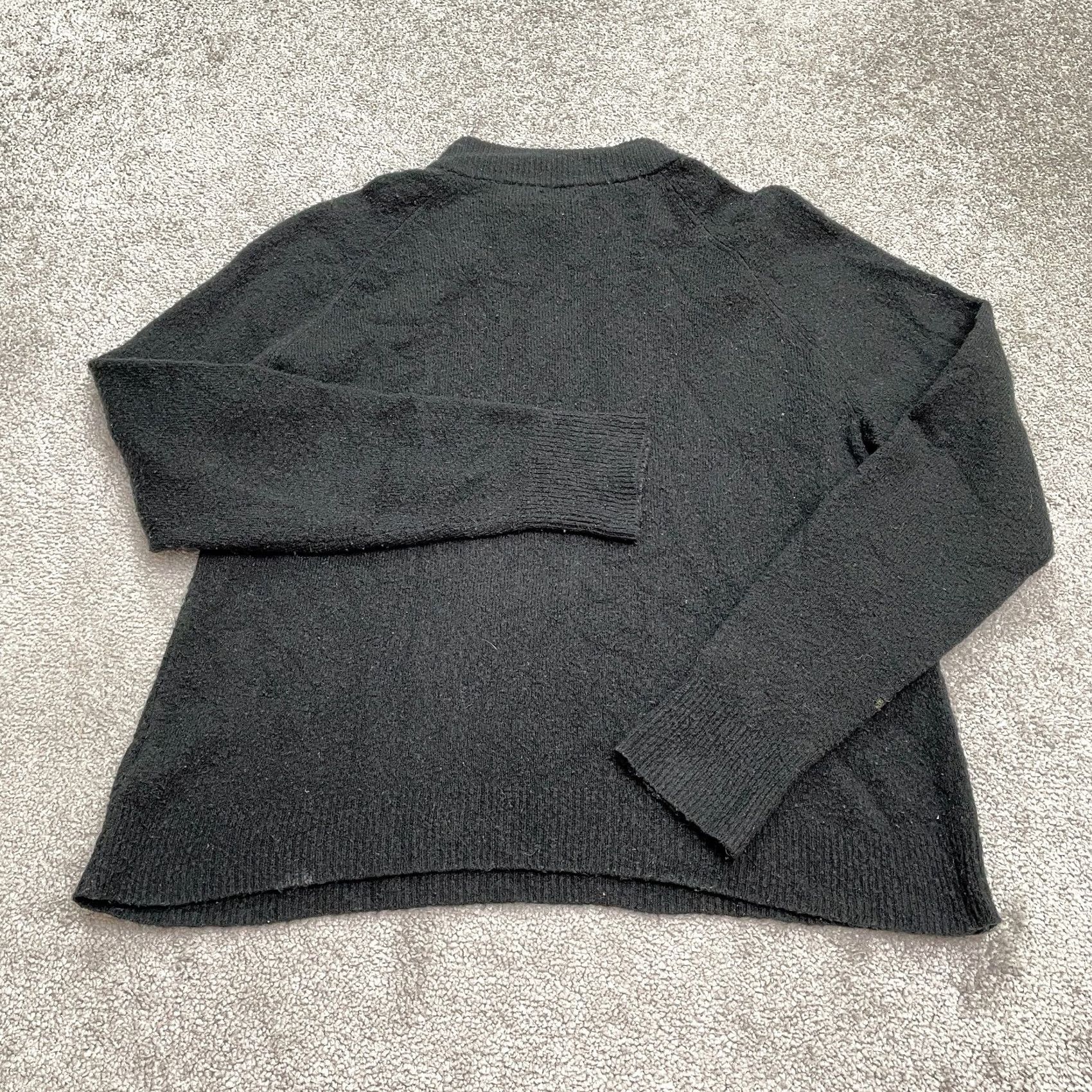 J.Crew J.Crew Wool Blend Pullover Sweater Womens Large Black Buttons Knit Casual Work Size L / US 10 / IT 46 - 2 Thumbnail