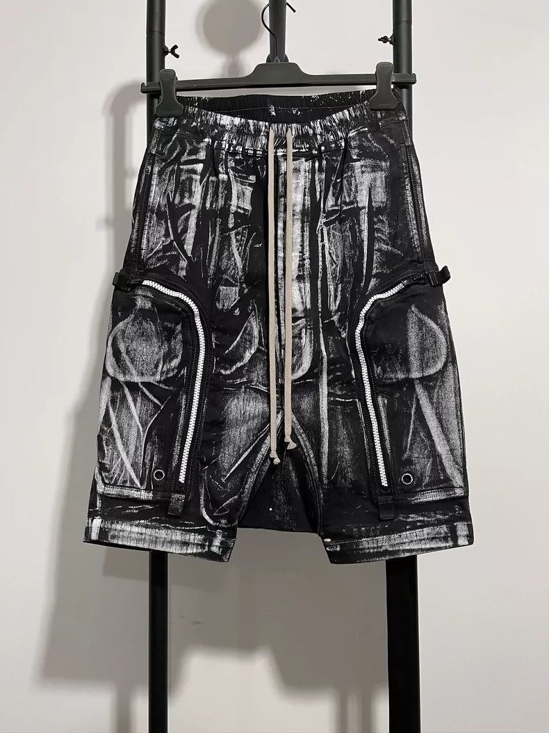 Rick Owens Rick Owens Zipper Pocket Shorts Size US 26 / EU 42 - 1 Thumbnail