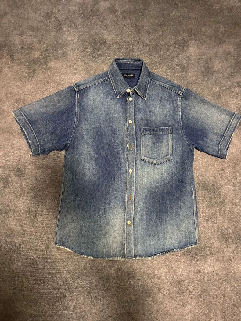 Balenciaga Balenciaga Denim Short Sleeve Shirt - dmc Size US XS / EU 42 / 0 - 1 Thumbnail