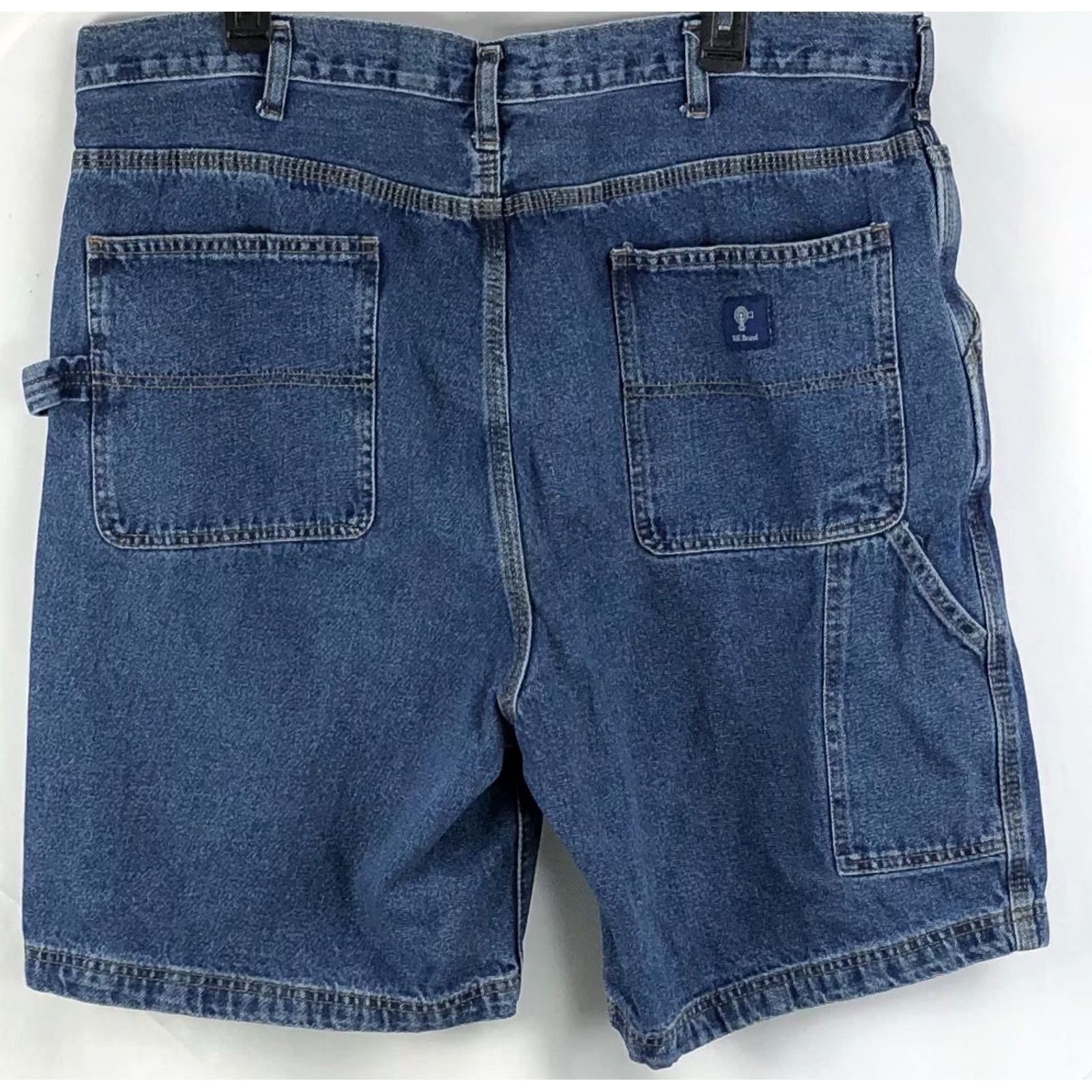 Vintage rk brand Carpenter Denim Shorts 40 Blue Jeans Mid Rise Cotton 5 Pocket Carpenter Denim Shorts 40 Blue Jeans Mid Rise Cotton 5 Pocket Mens Regular Blue Size US 38 / EU 54 - 2 Thumbnail