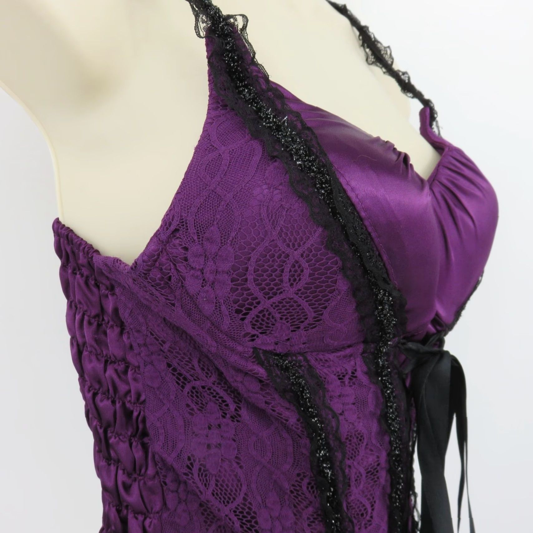 Vintage VINTAGE Charlotte Russe Tank Top Shirt Womens L Purple Black Ruched Satin Lace Spaghetti Strap Sleeveless Camisole 2000s Size L / US 10 / IT 46 - 3 Thumbnail