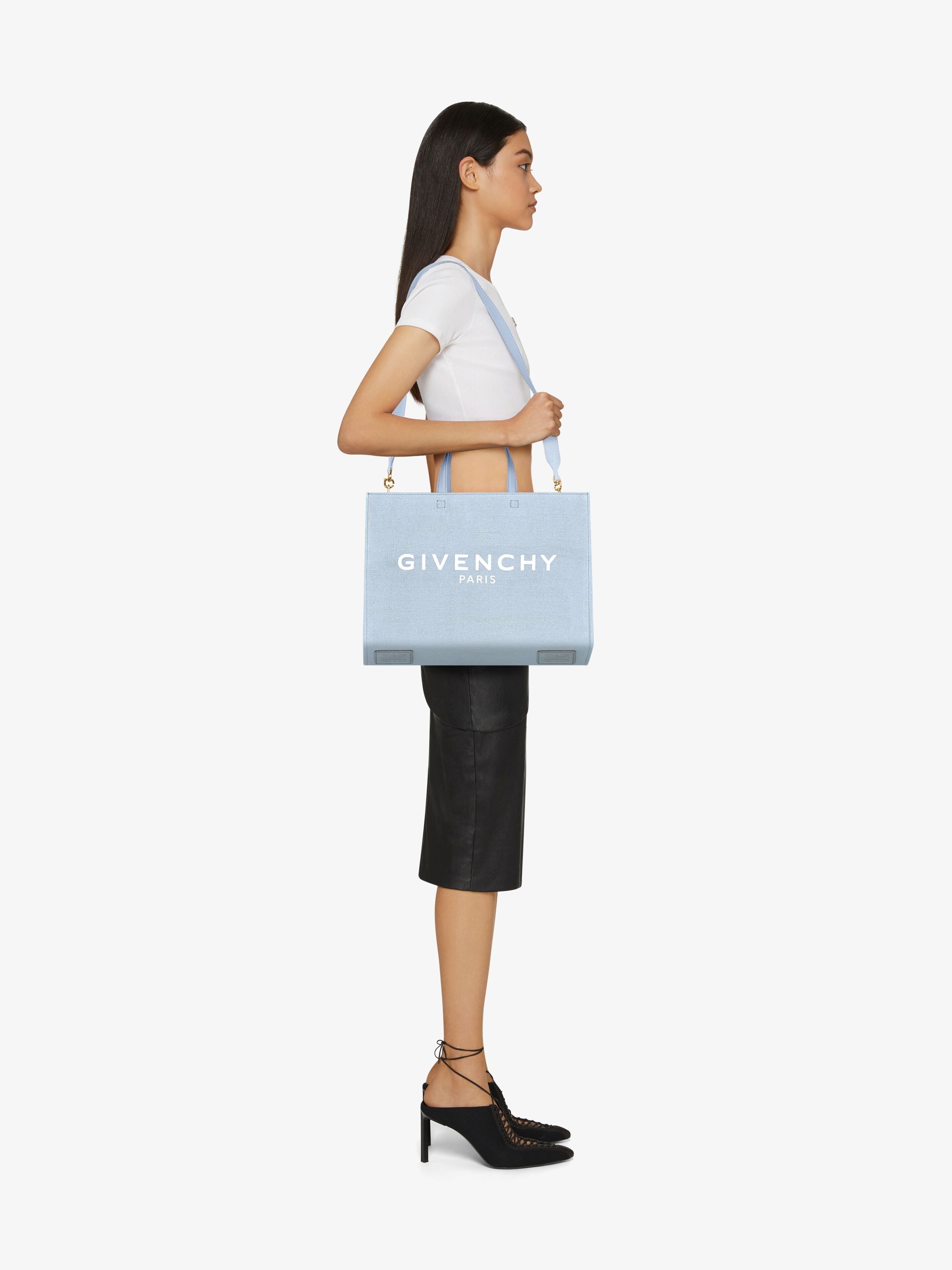 Givenchy o1srvl11e0824 Size: OS / Medium Shopping Tote Bag Light Blue Size ONE SIZE - 2 Thumbnail