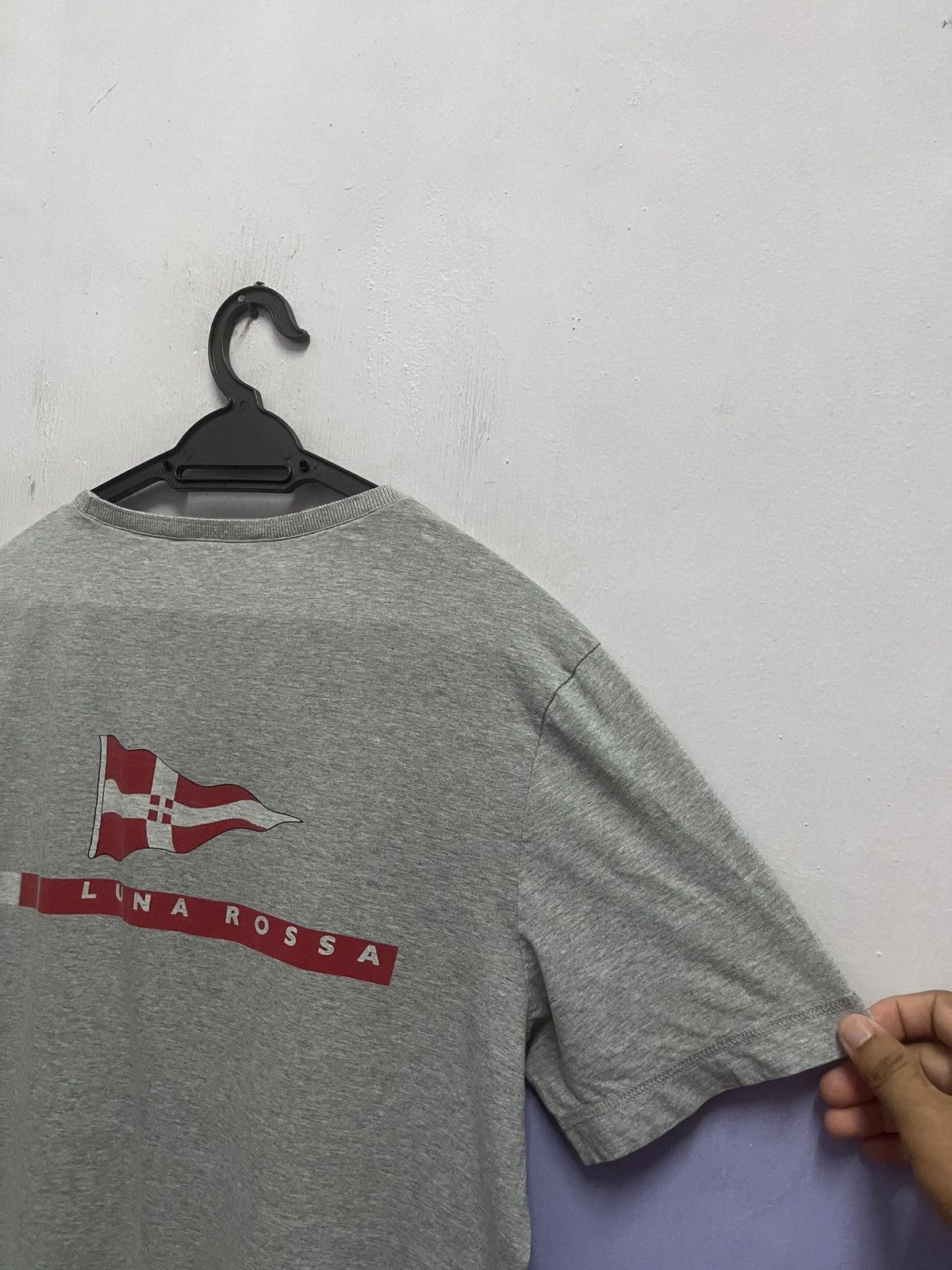 Prada Prada Luna Rossa Flag Tshirt Size US M / EU 48-50 / 2 - 10 Thumbnail