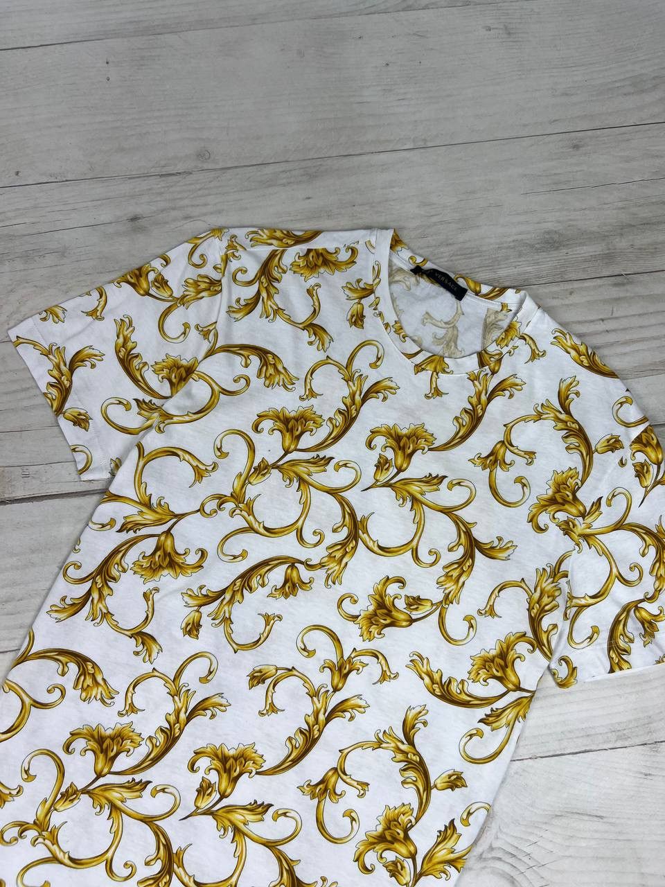 Versace Gianni Versace Baroque Print T-Shirt Barocco Size US S / EU 44-46 / 1 - 2 Thumbnail