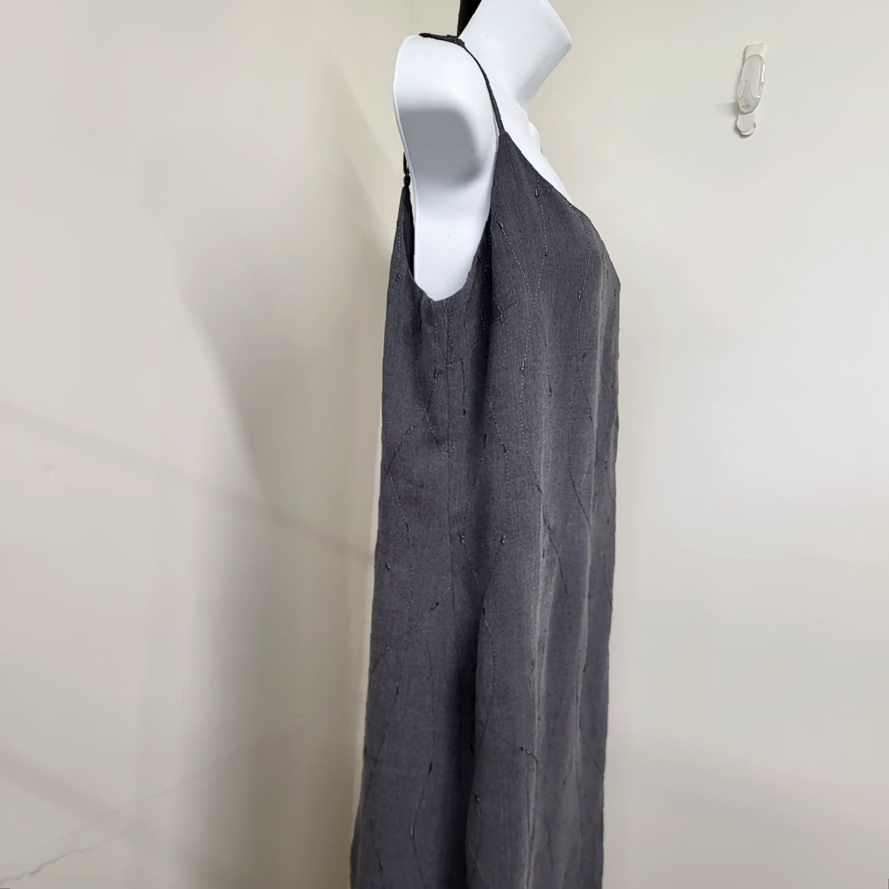 Express Express Dress Women's 13/14 Sleeveless Gray Embroidered Cocktail Knee Length Y2K Party Slip Dress Mens? Size XL / US 12-14 / IT 48-50 - 7 Thumbnail