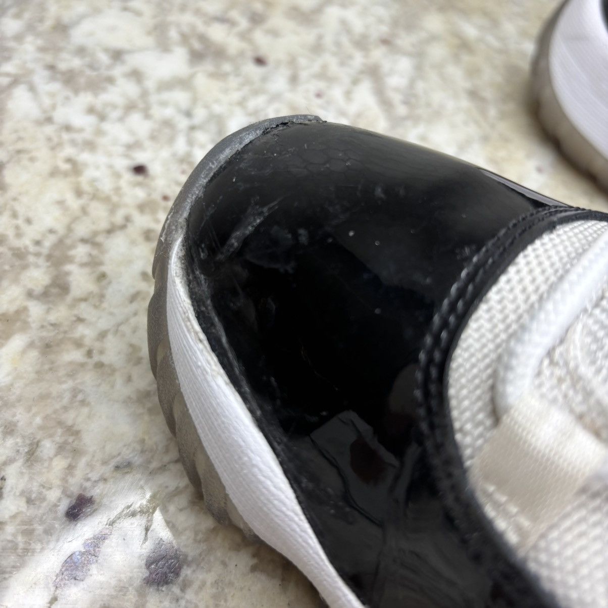 Jordan Brand Sizs 8.5 - Jordan 11 high concord 2011 OG All Worn Size US 8.5 / EU 41-42 - 9 Thumbnail